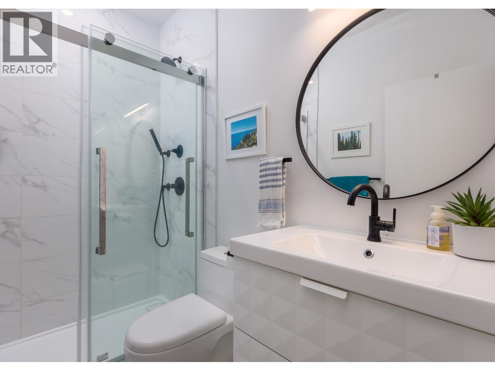 2193 CRUMPIT WOODS DRIVE, Squamish