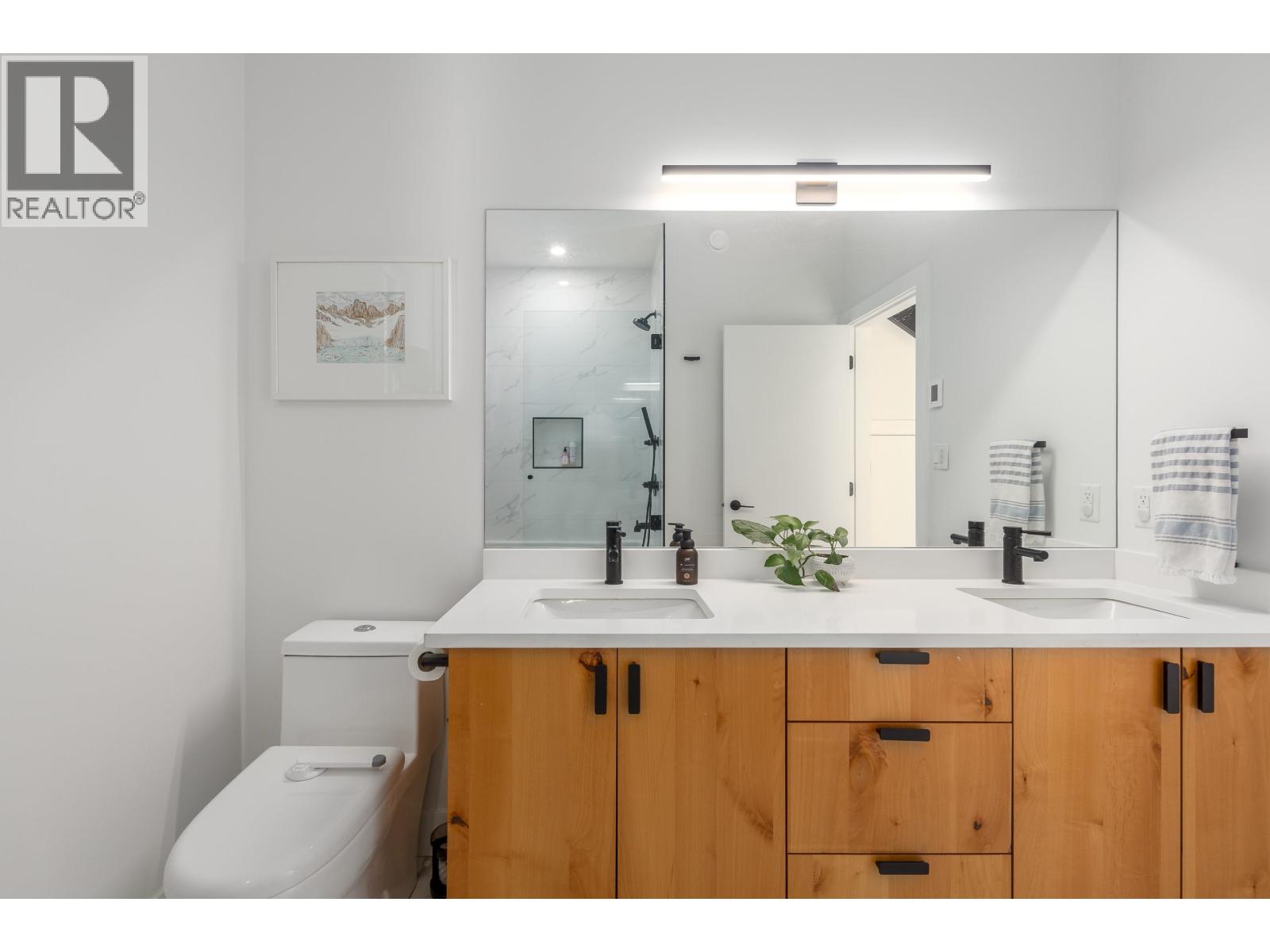 2193 CRUMPIT WOODS DRIVE, Squamish