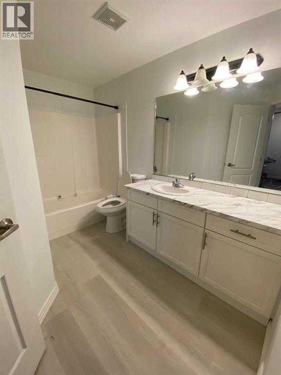 5211 39 Street, Red Deer