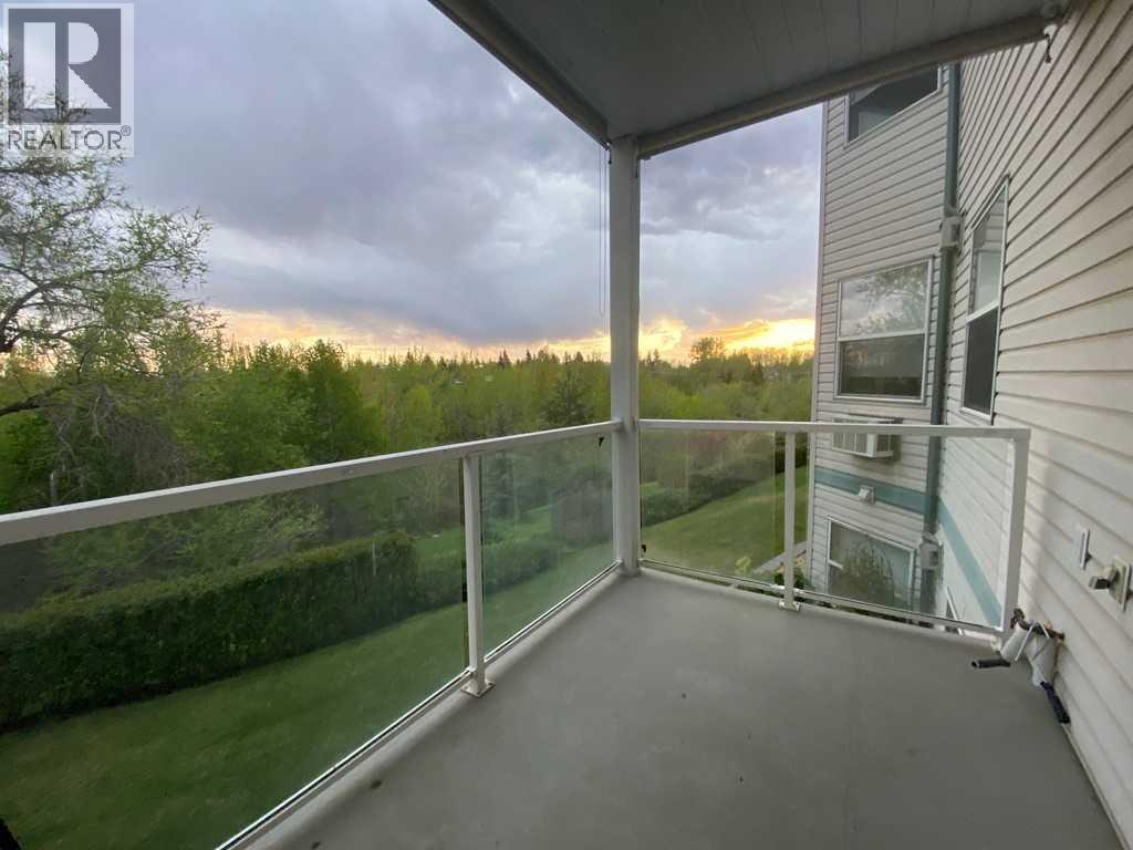 5211 39 Street, Red Deer