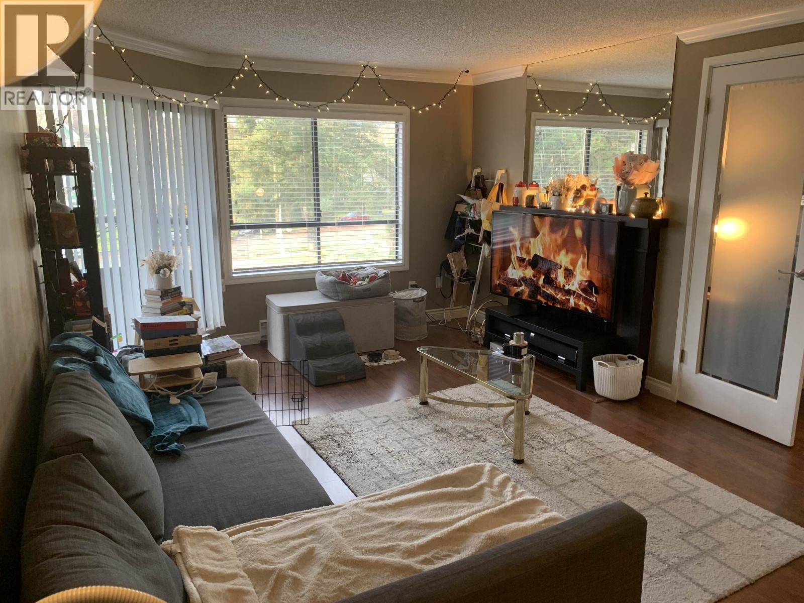 202 1750 AUGUSTA AVENUE, Burnaby