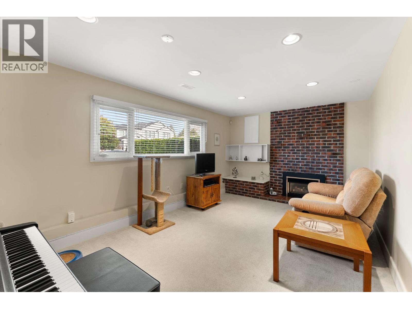 3360 SPRINGTHORNE CRESCENT, Richmond