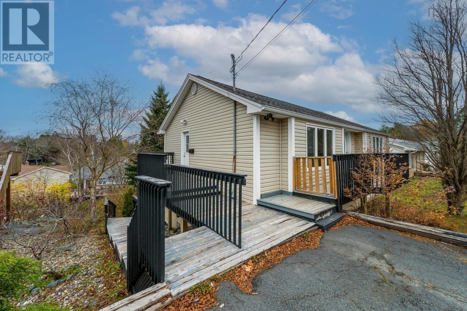 Property 47 of 49 of 687 Waverley Road