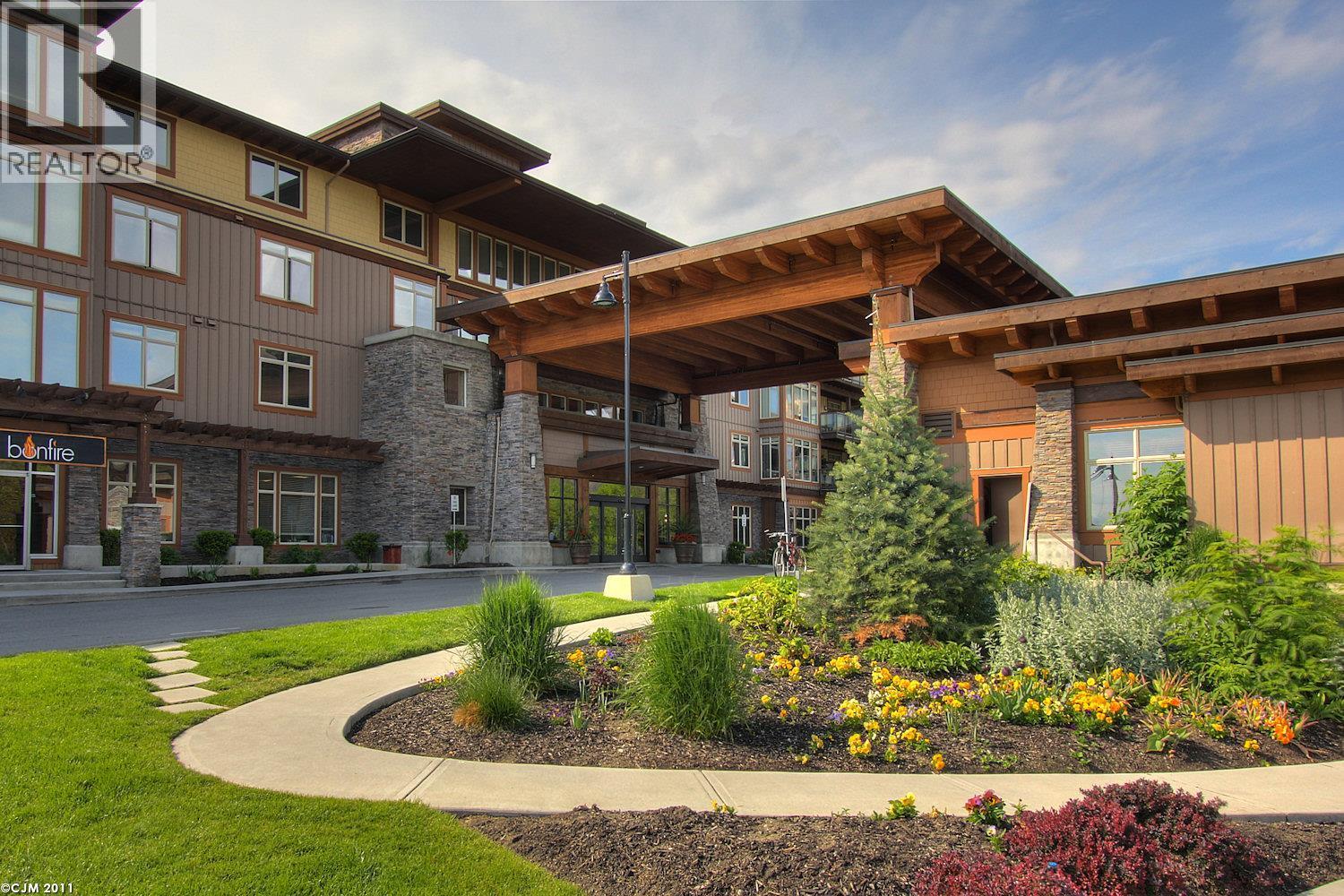 319 4205 Gellatly Road, West Kelowna