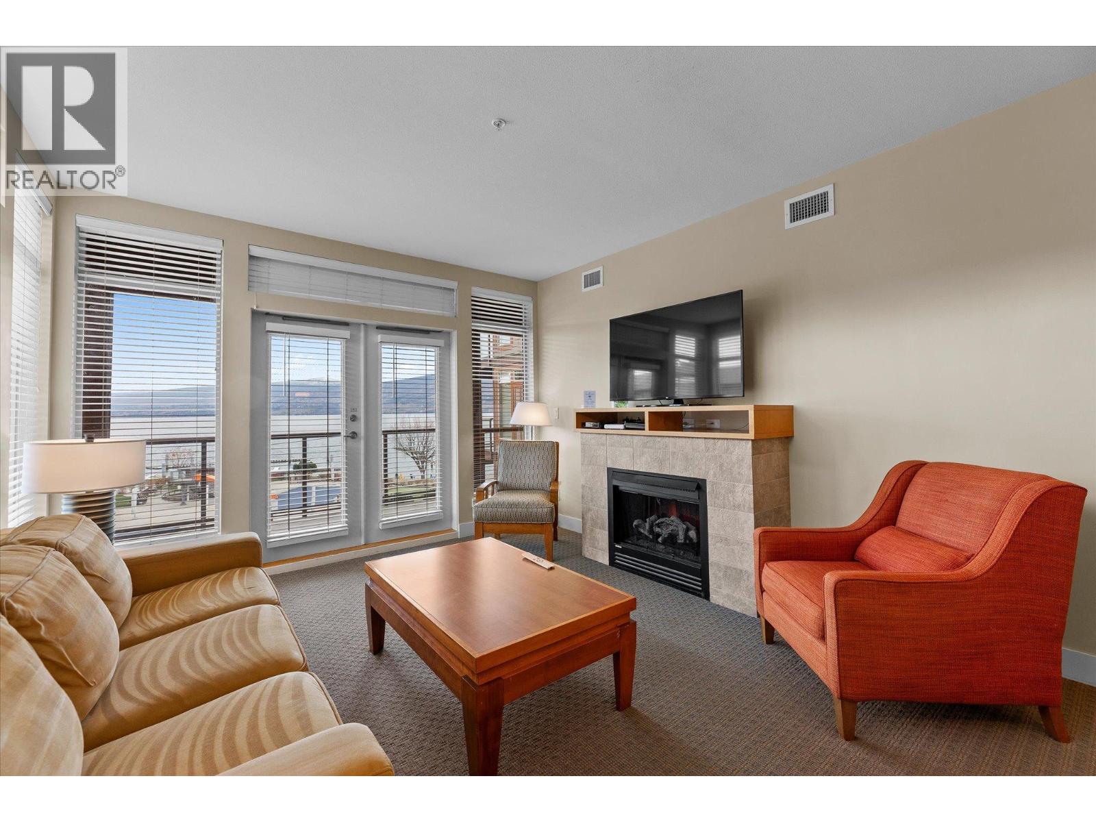 319 4205 Gellatly Road, West Kelowna