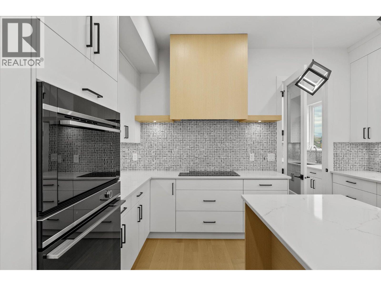  266 Ranchhill Court, Kelowna