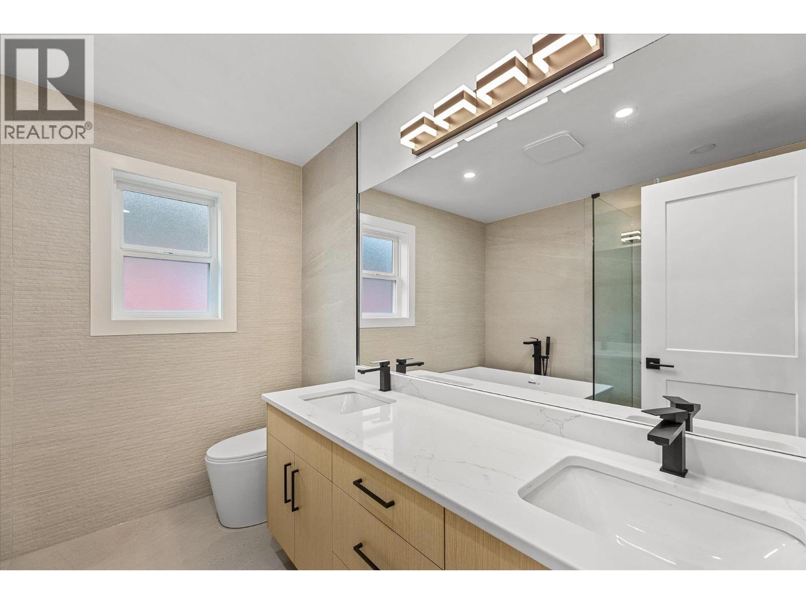  266 Ranchhill Court, Kelowna