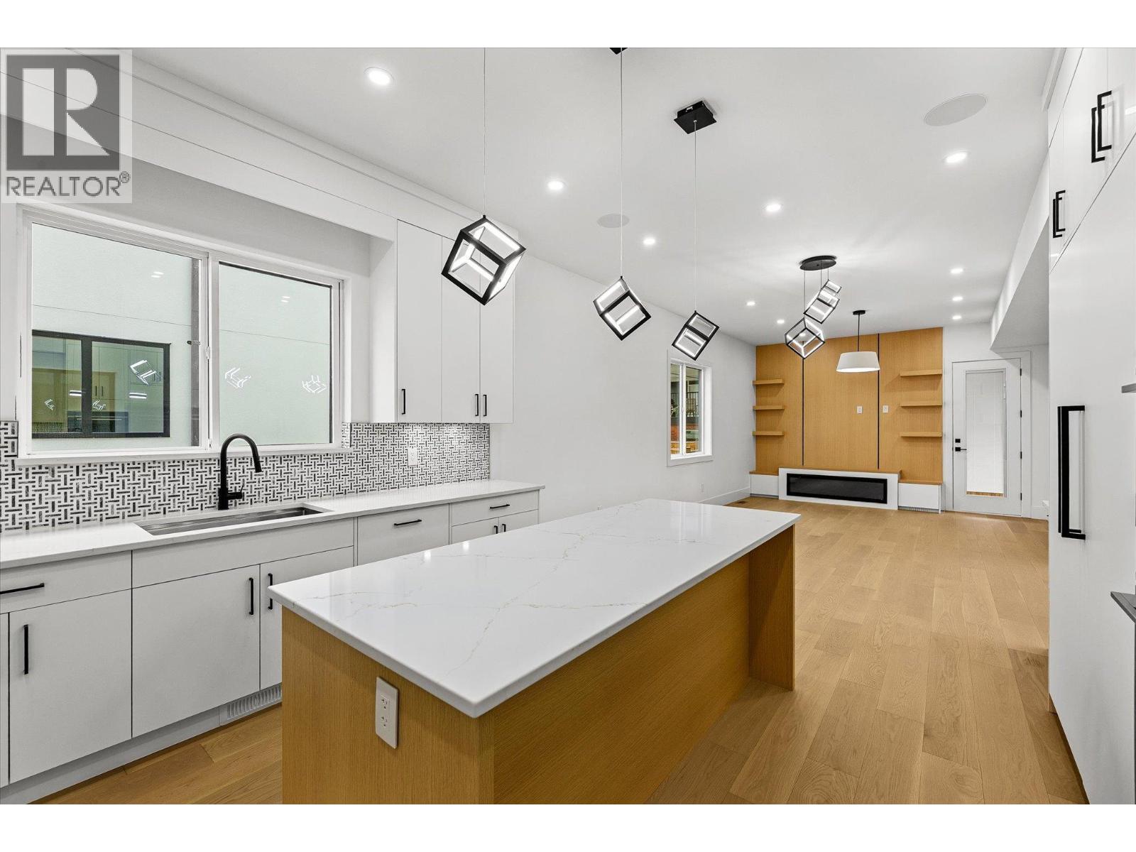  266 Ranchhill Court, Kelowna