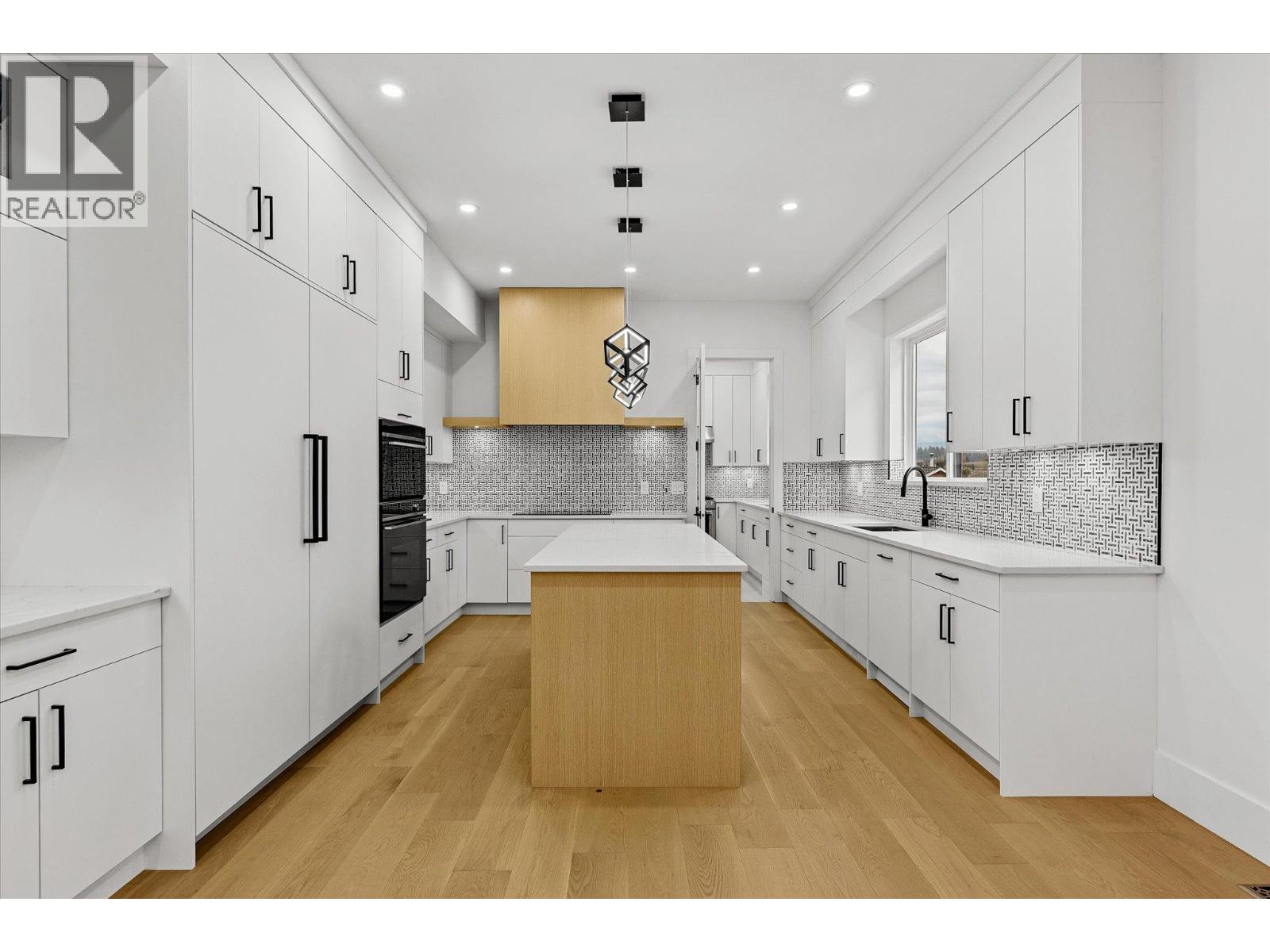  266 Ranchhill Court, Kelowna