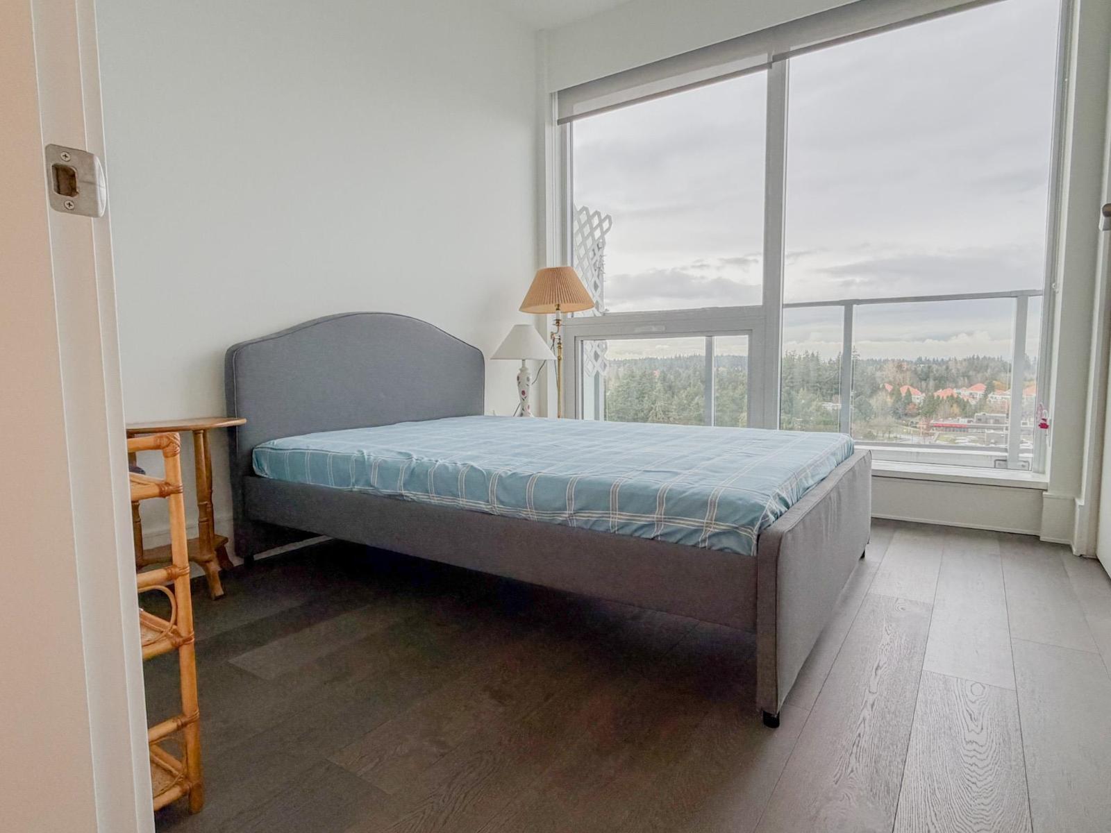 1503 1500 MARTIN STREET, White Rock