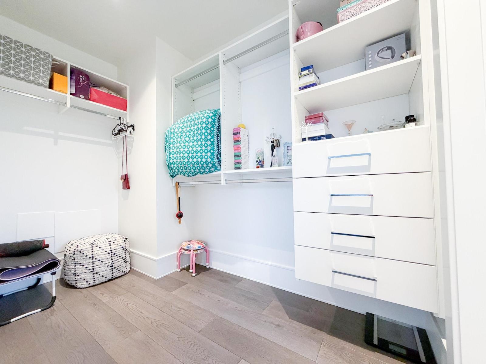 1503 1500 MARTIN STREET, White Rock