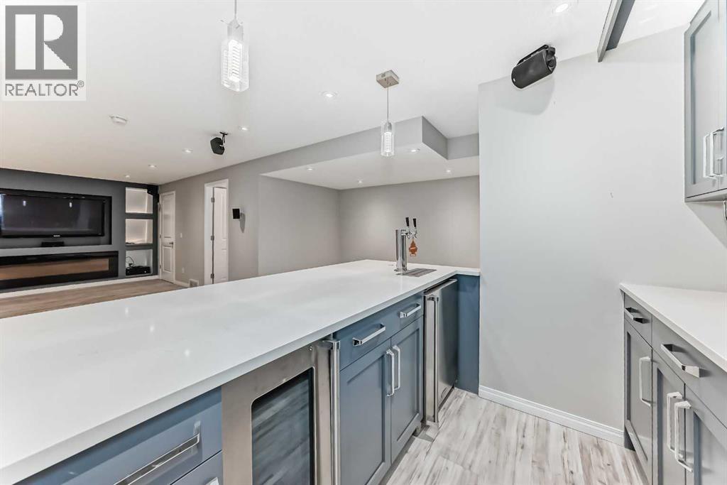 16 Fireside Way, Cochrane