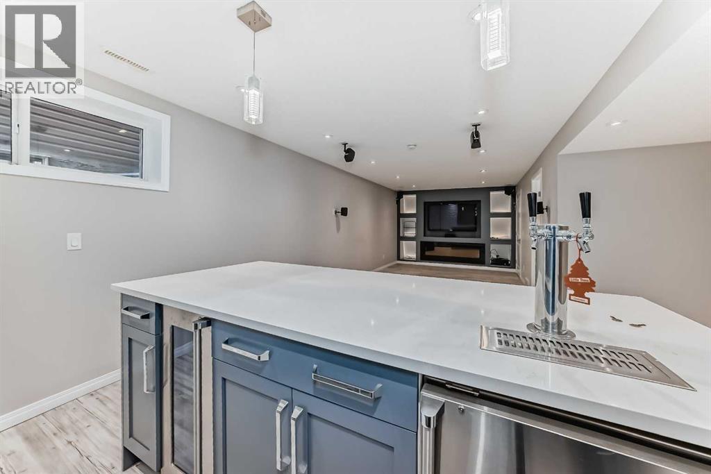 16 Fireside Way, Cochrane