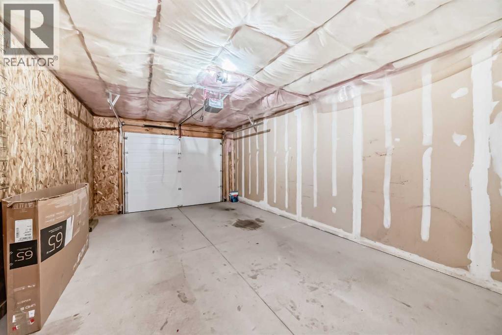 16 Fireside Way, Cochrane