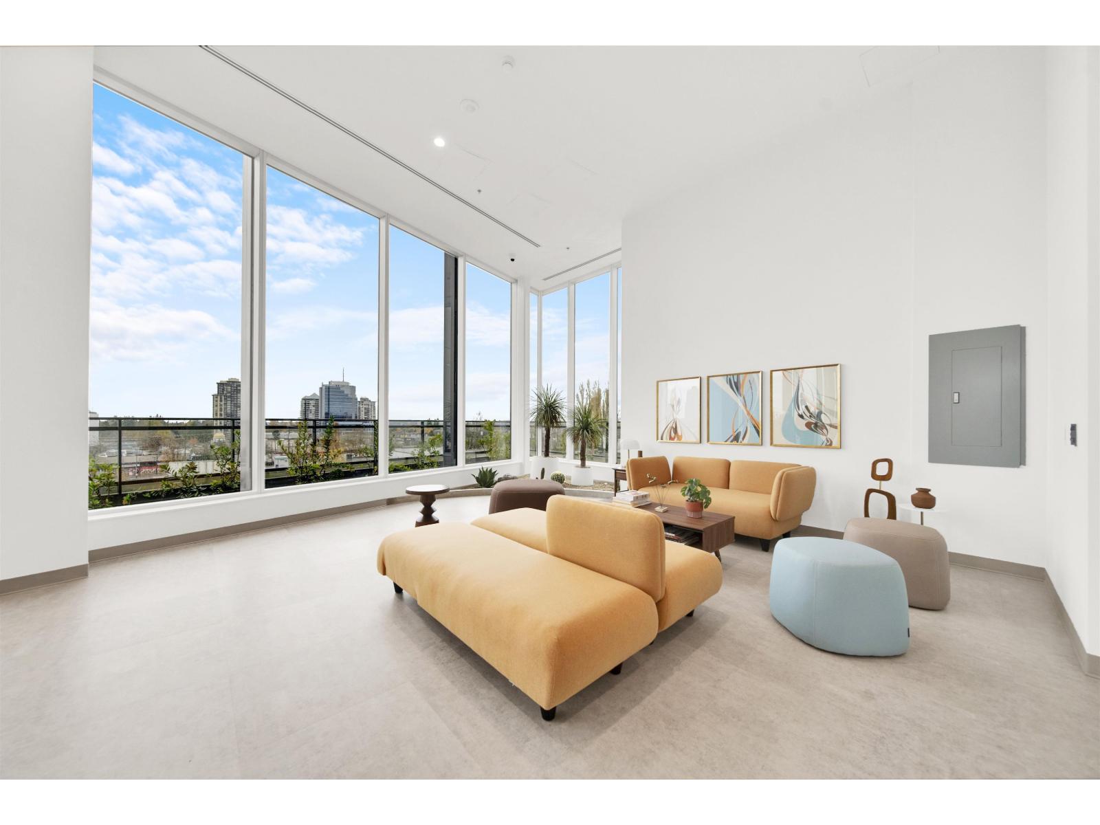 2101 13675 107A AVENUE, Surrey