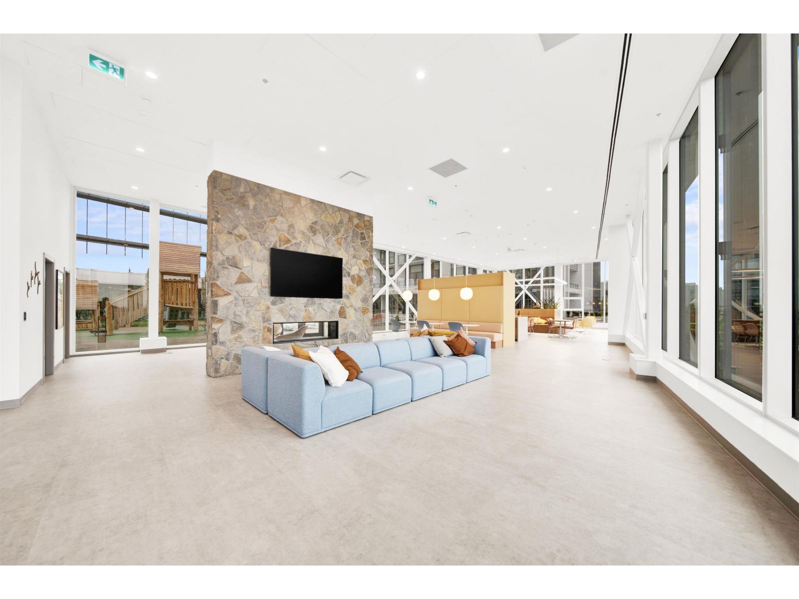 2101 13675 107A AVENUE, Surrey