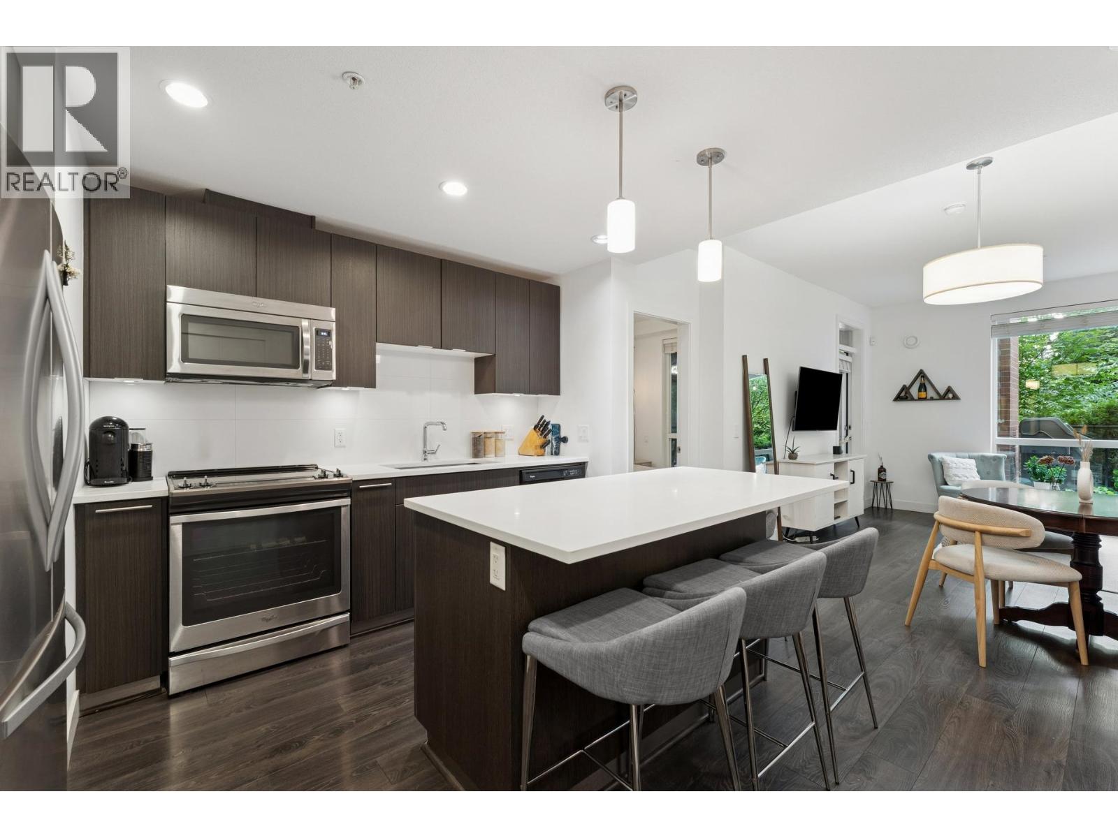 123 723 W 3RD STREET, North Vancouver