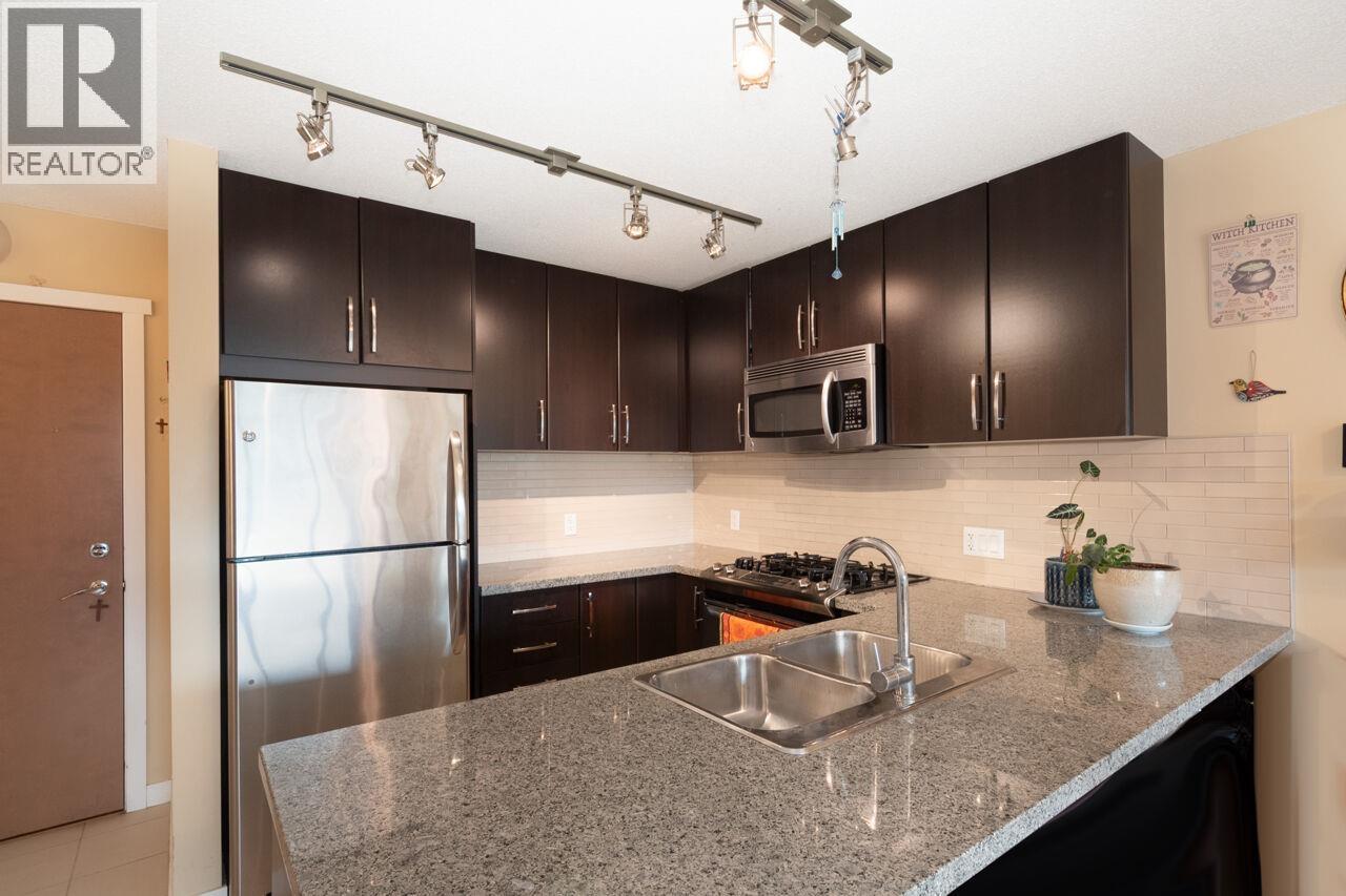 2207 660 NOOTKA WAY, Port Moody