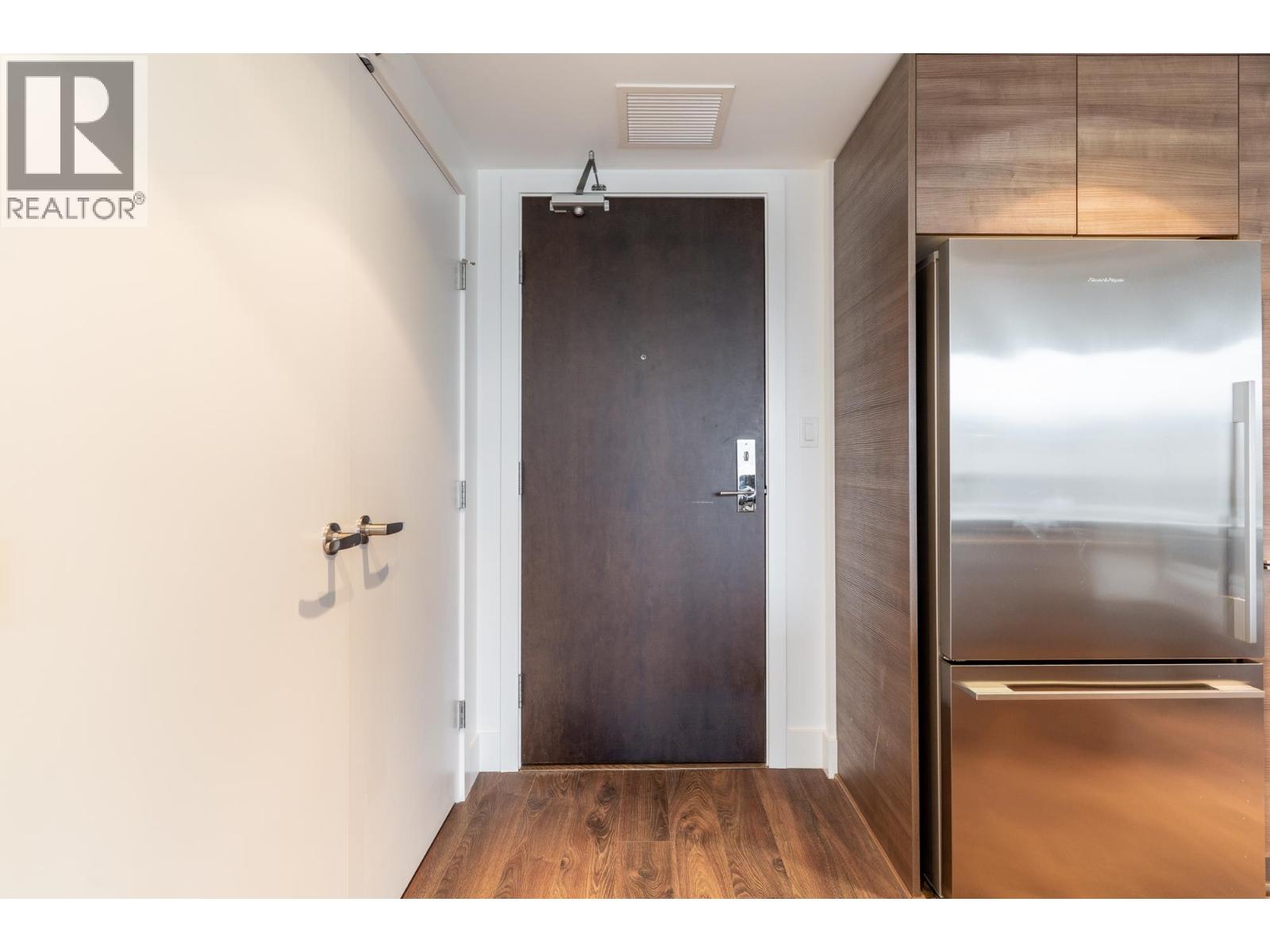 1501 1550 FERN STREET, North Vancouver