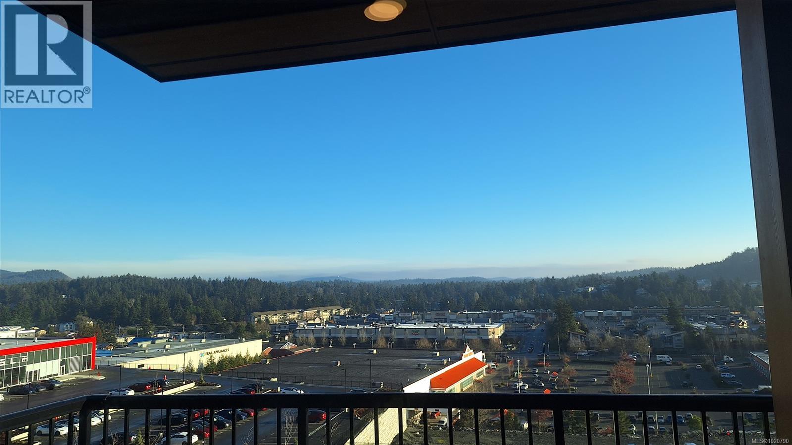 606 2465 Gateway Rd, Langford