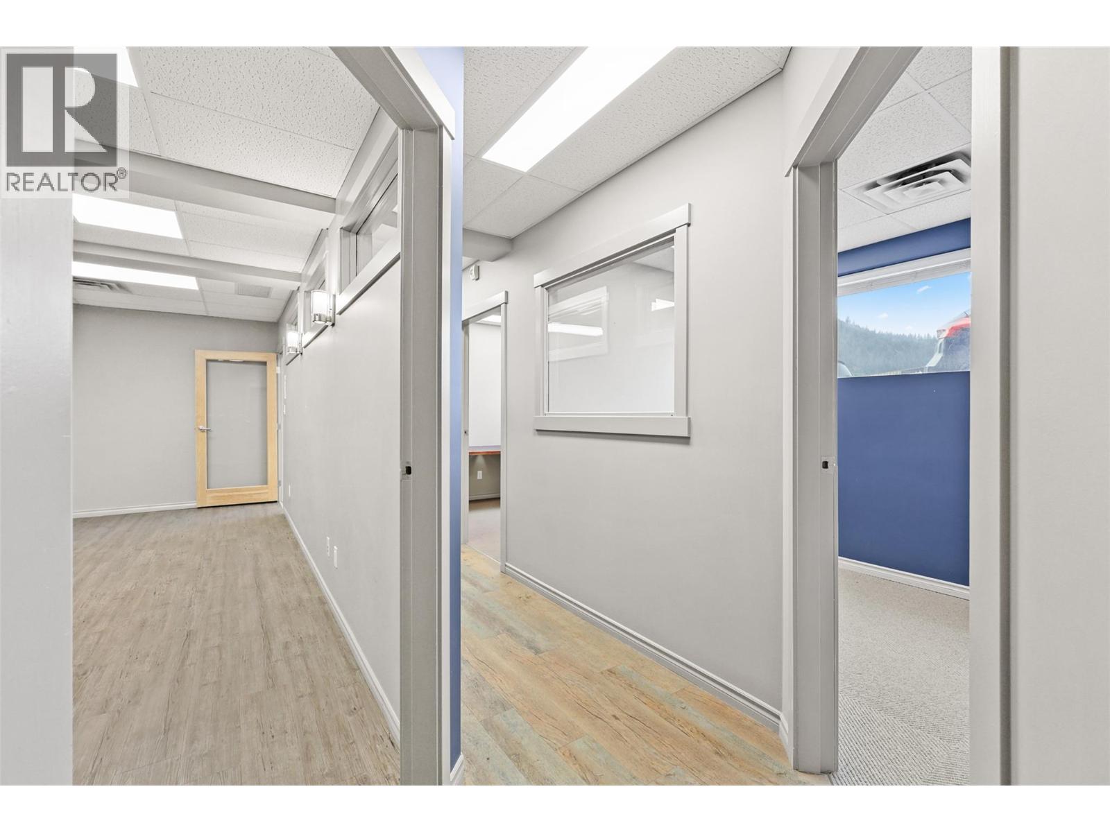 C 921 LAVAL Crescent, Kamloops