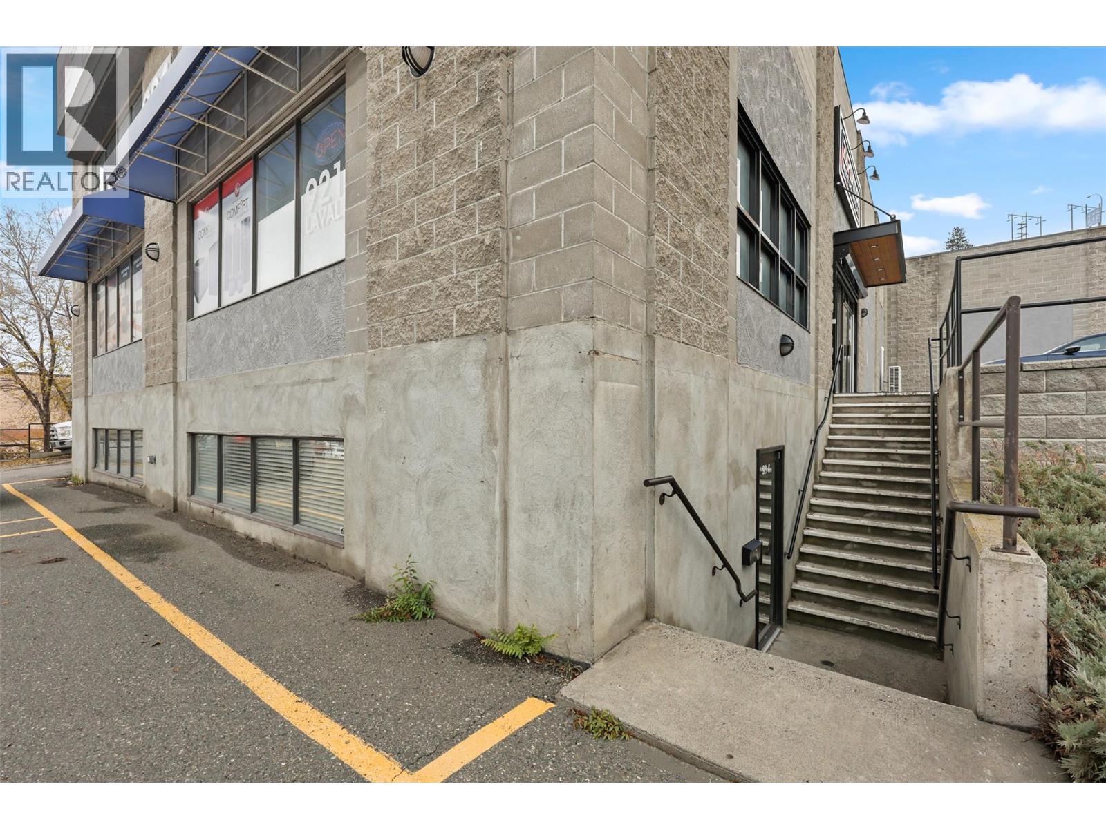 C 921 LAVAL Crescent, Kamloops