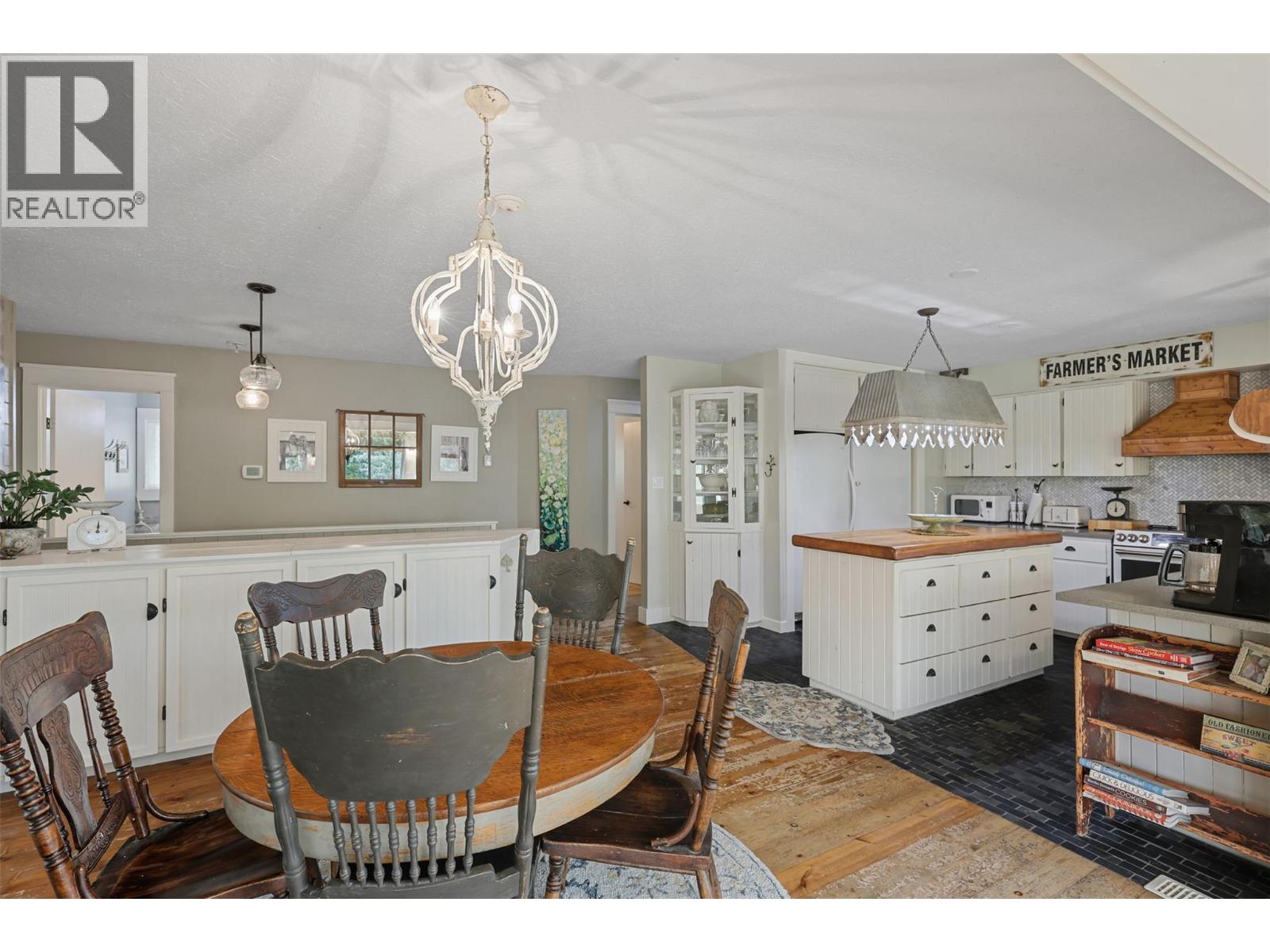 1580 Monte Creek Road, Kamloops