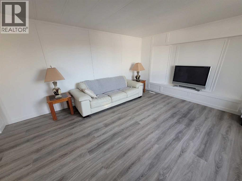 4402 48 Avenue, Sylvan Lake