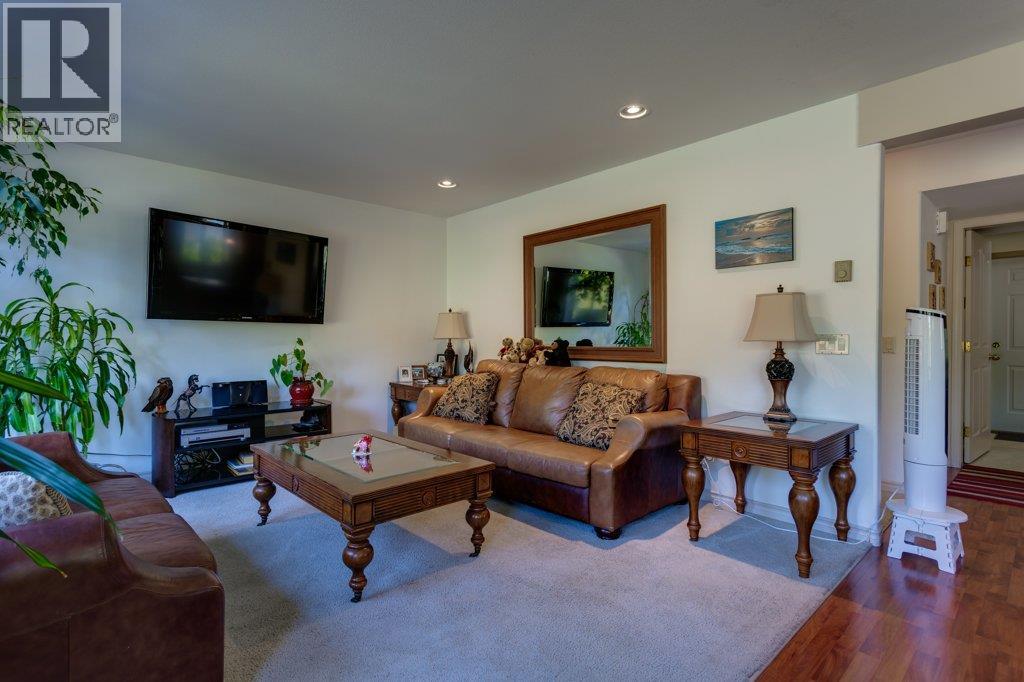  4541 Gordon Drive, Kelowna