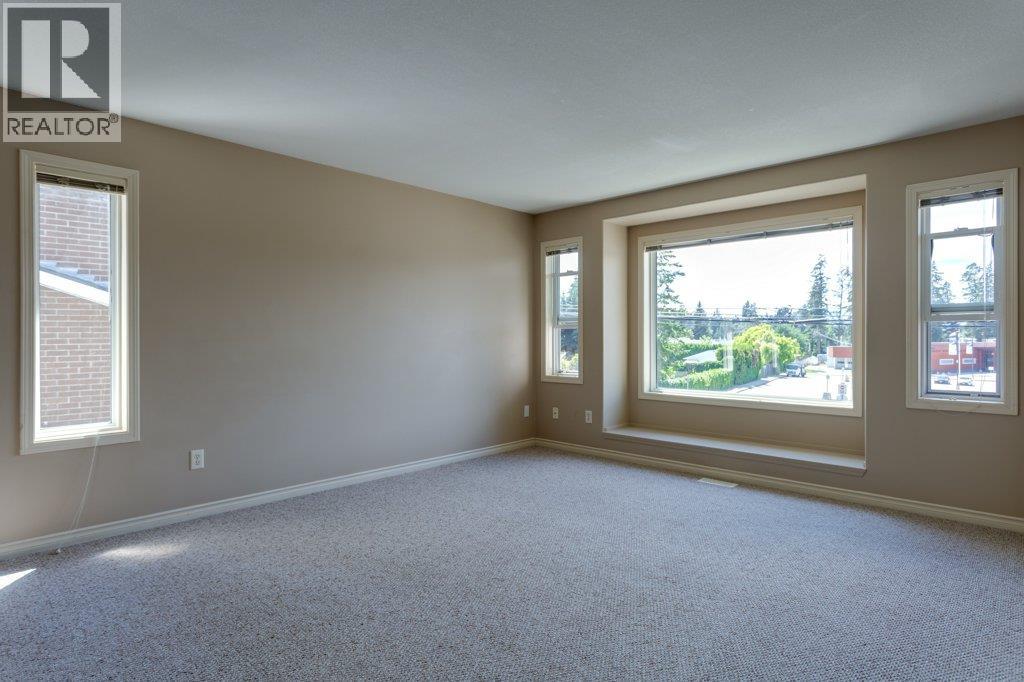  4541 Gordon Drive, Kelowna