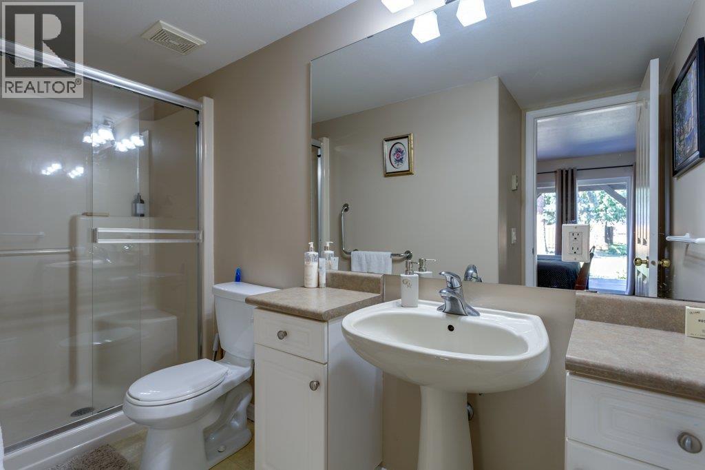  4541 Gordon Drive, Kelowna