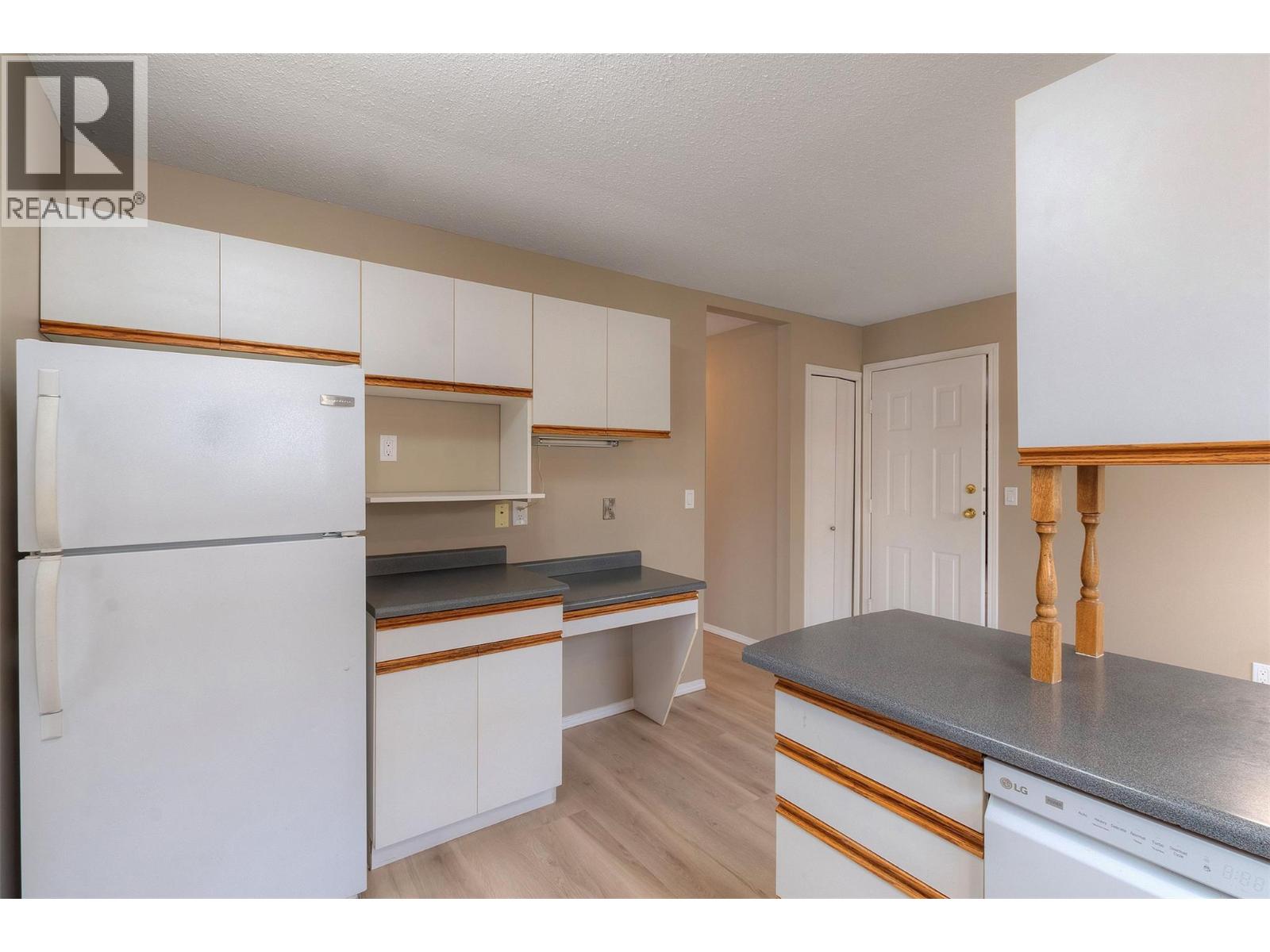  1507 Alta Vista Road, Kelowna