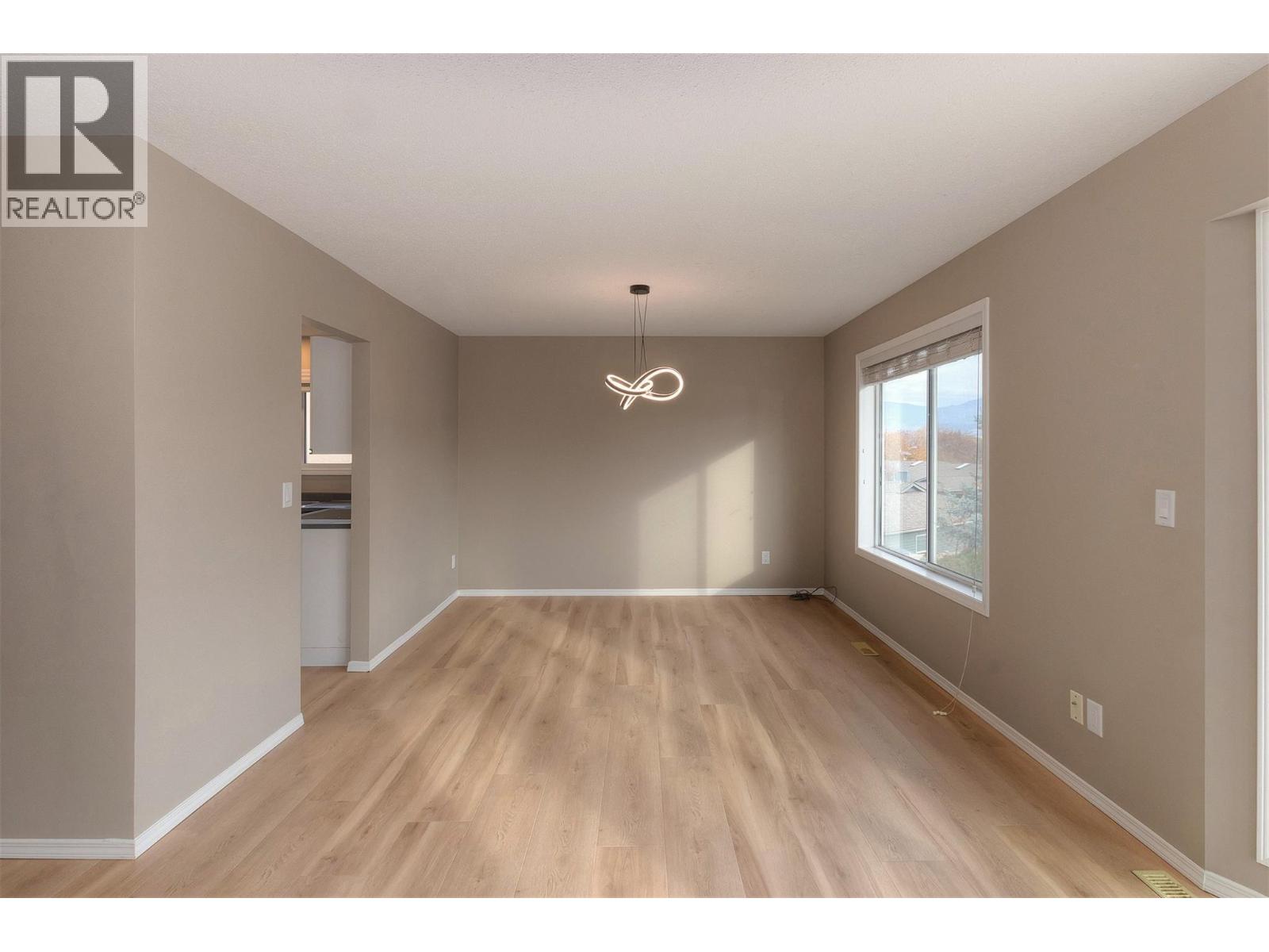  1507 Alta Vista Road, Kelowna