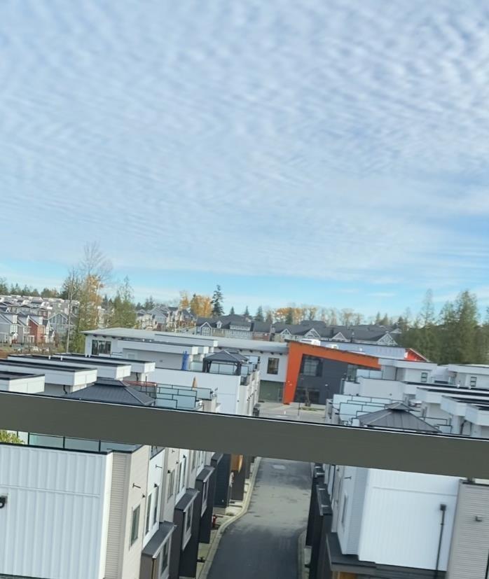 512 20049 82 AVENUE, Langley