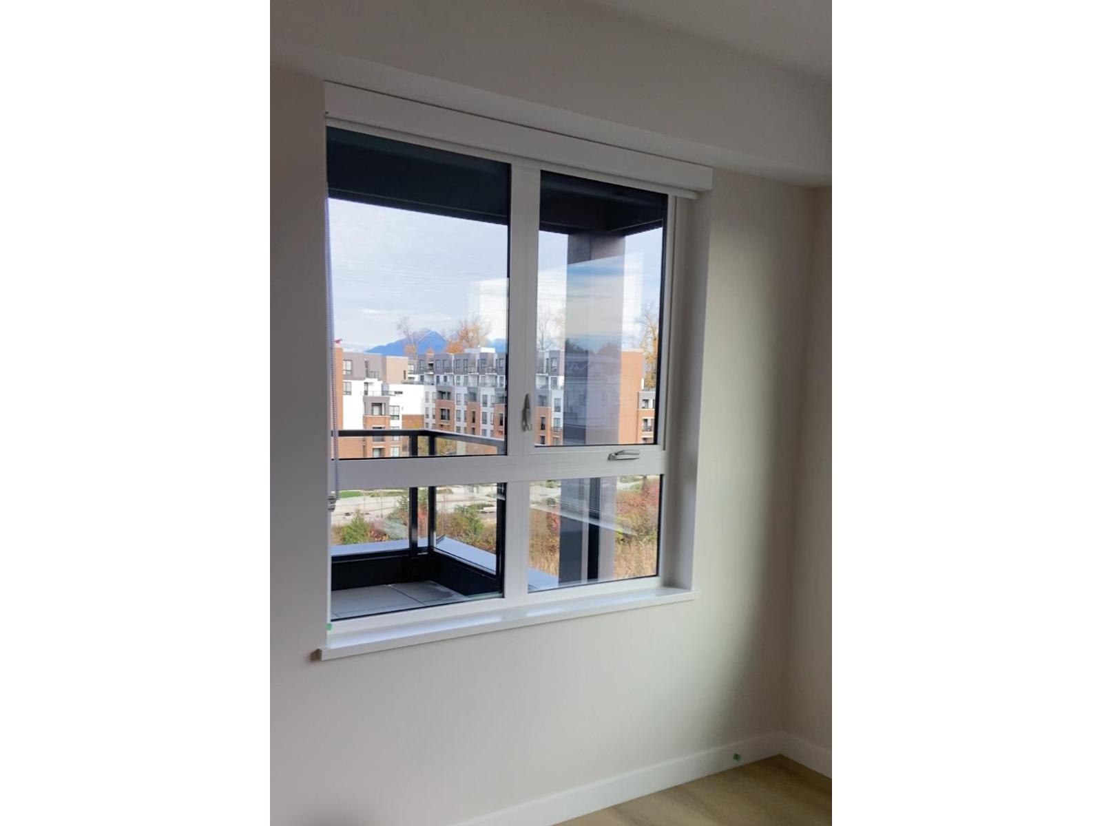 512 20049 82 AVENUE, Langley