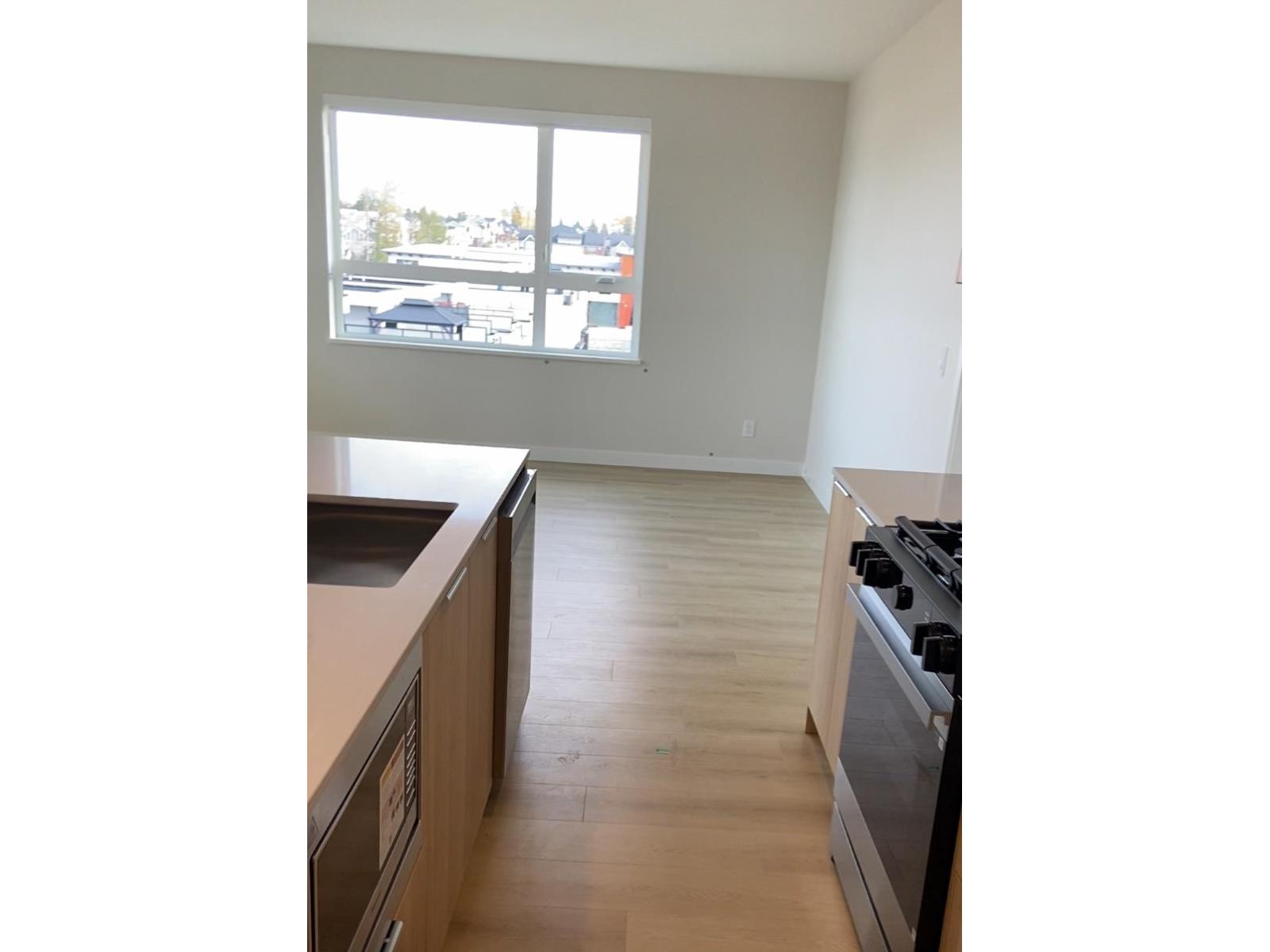 512 20049 82 AVENUE, Langley