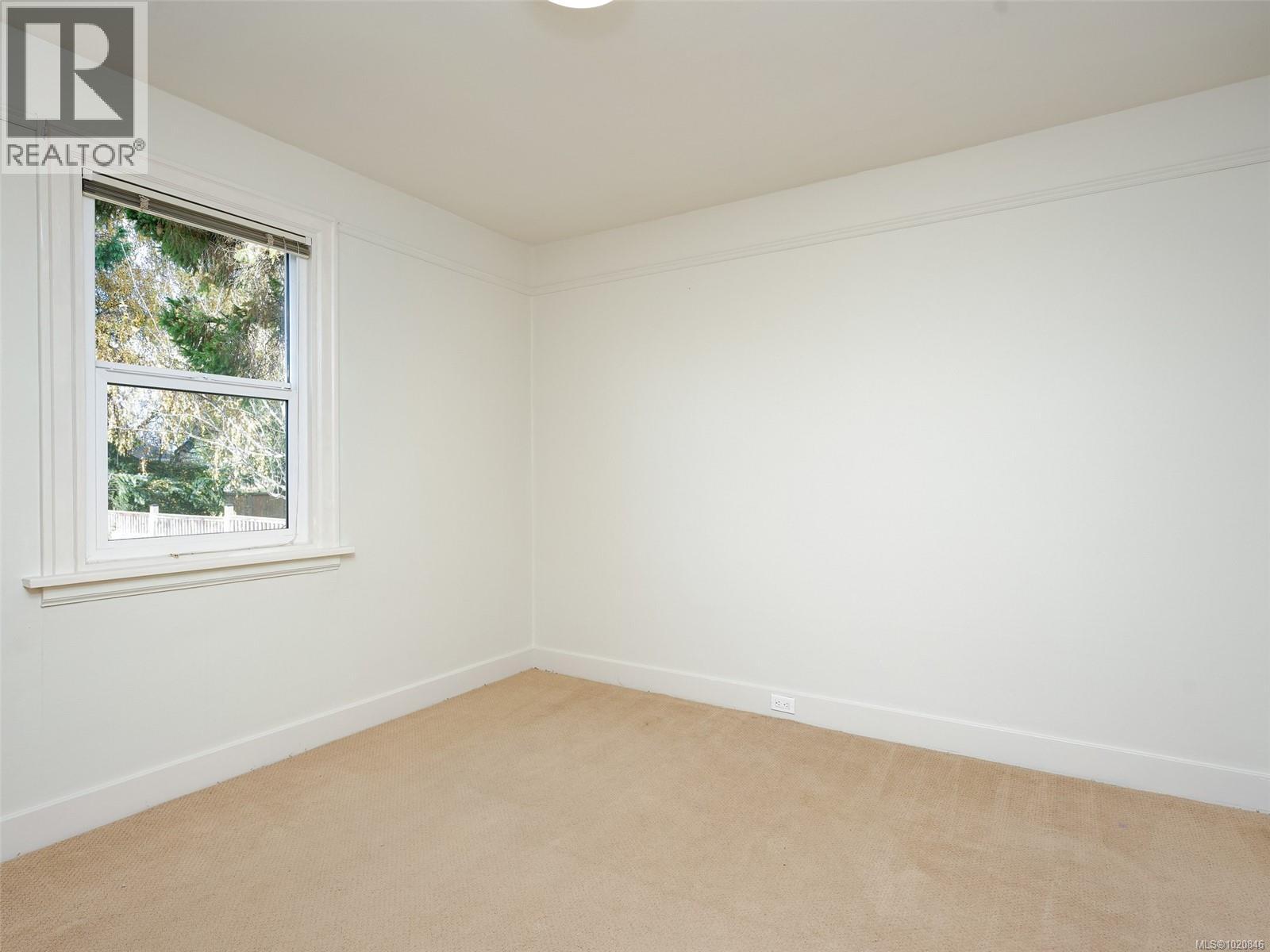  3048 Earl Grey Street, Saanich