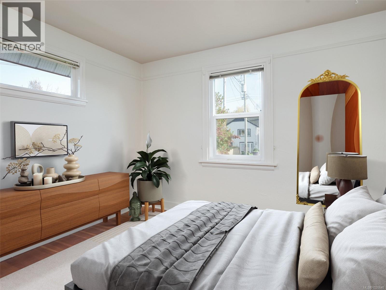  3048 Earl Grey Street, Saanich