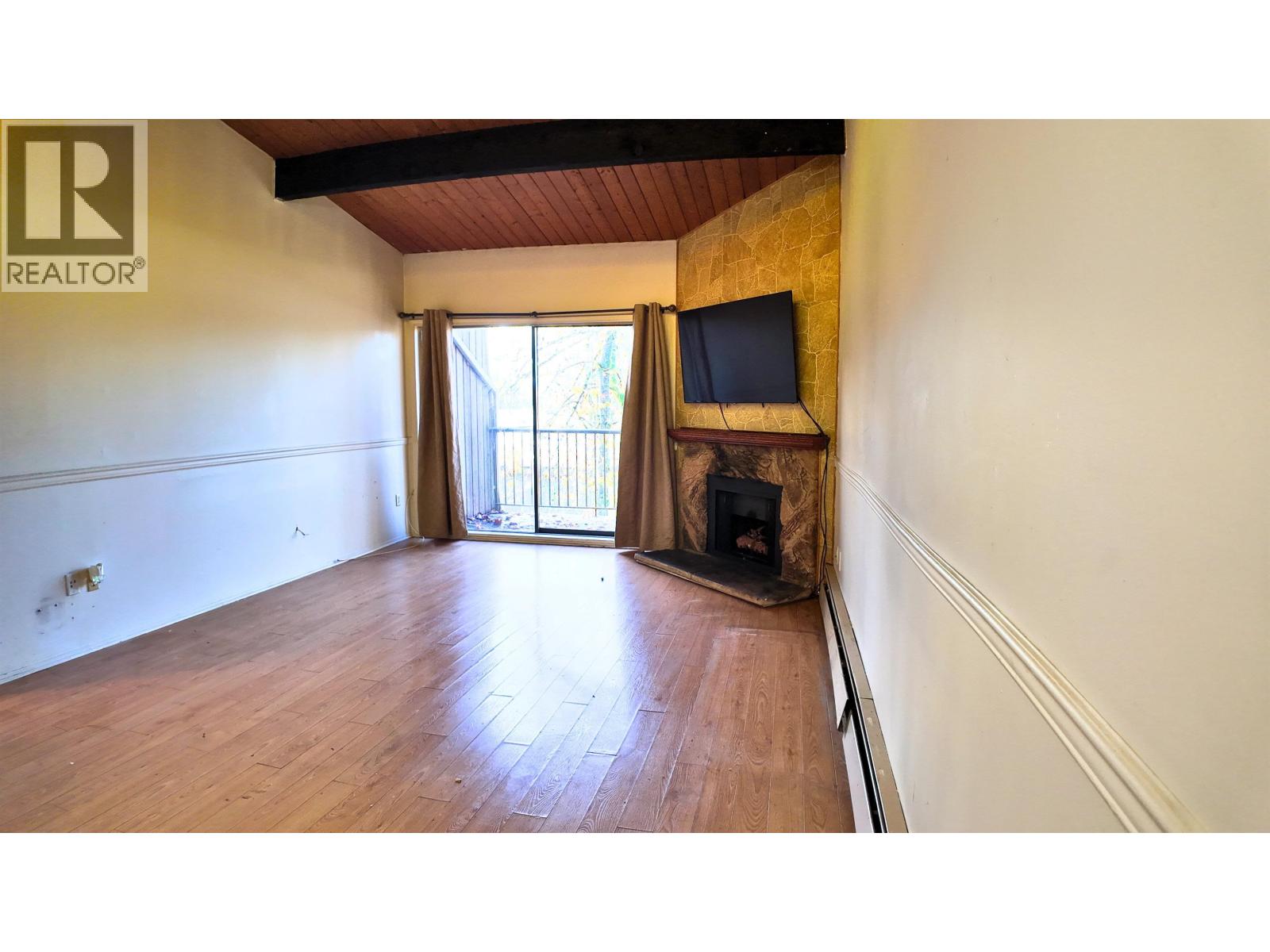 309 9101 HORNE STREET, Burnaby