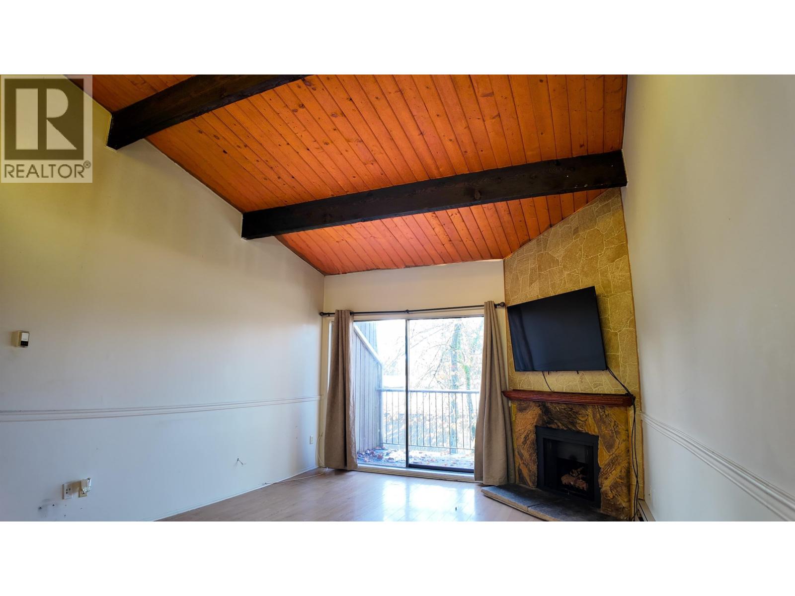 309 9101 HORNE STREET, Burnaby