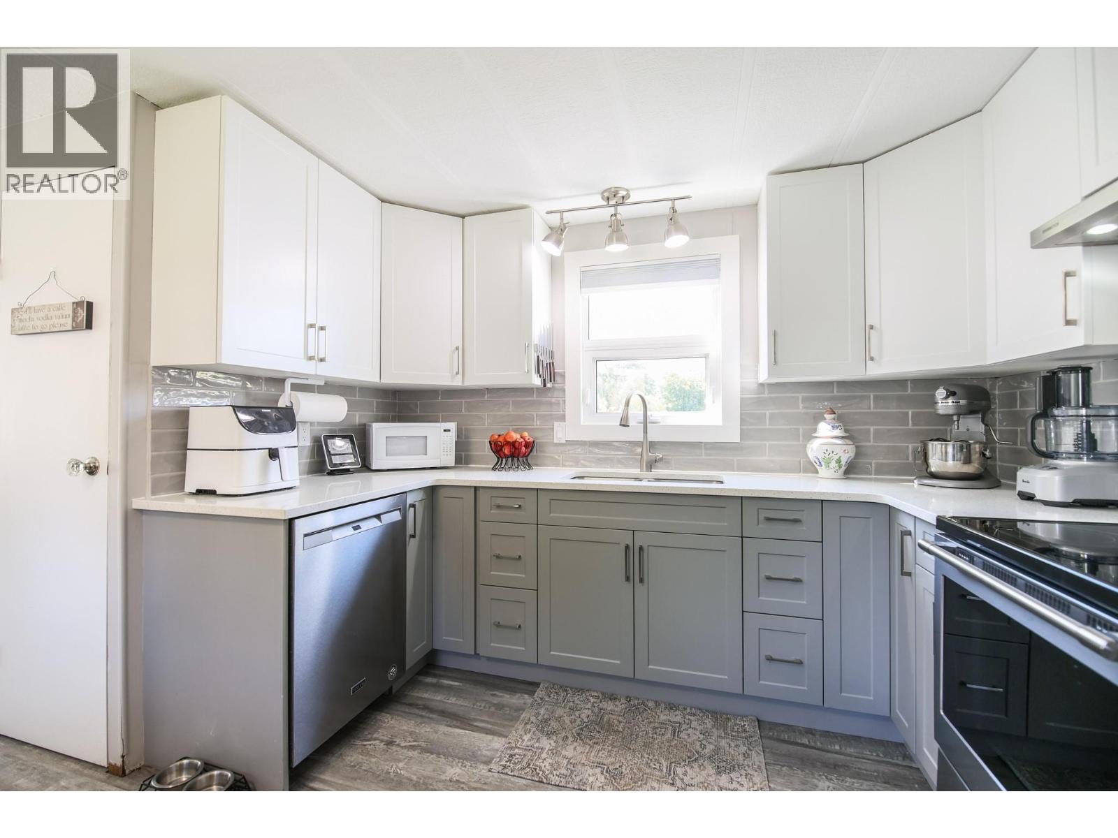 4505 McLean Creek Road Unit# L2, Okanagan Falls