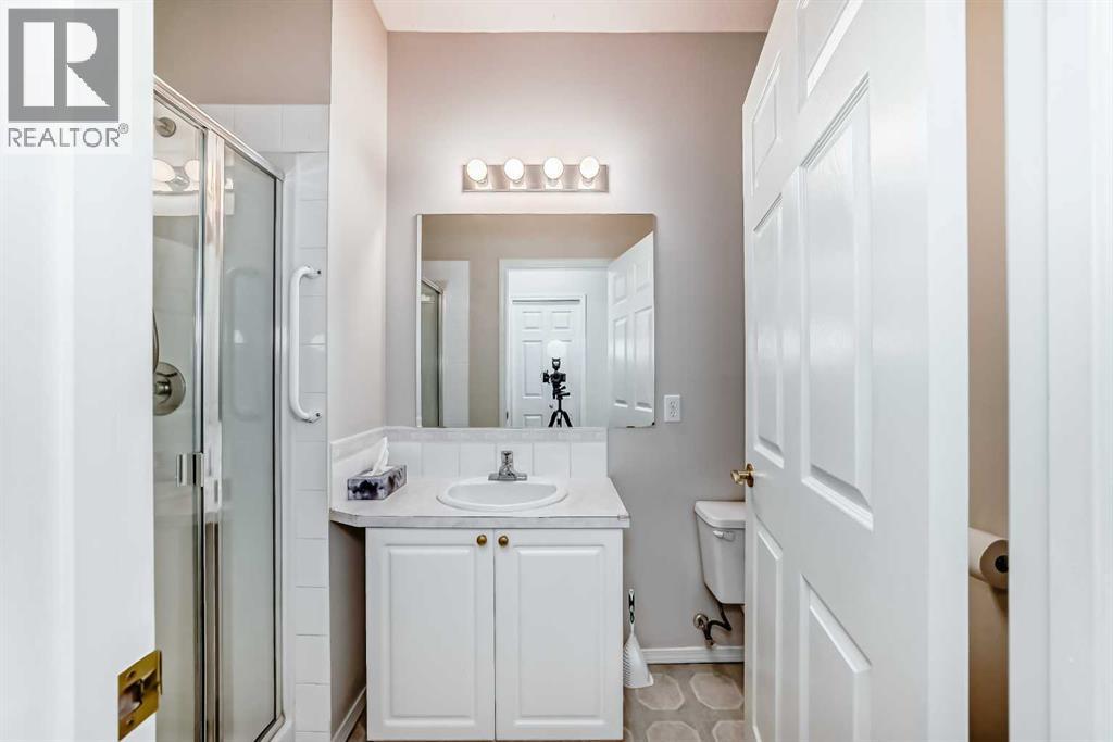 Single Family House for Sale in    Street SW Glenbrook Calgary 