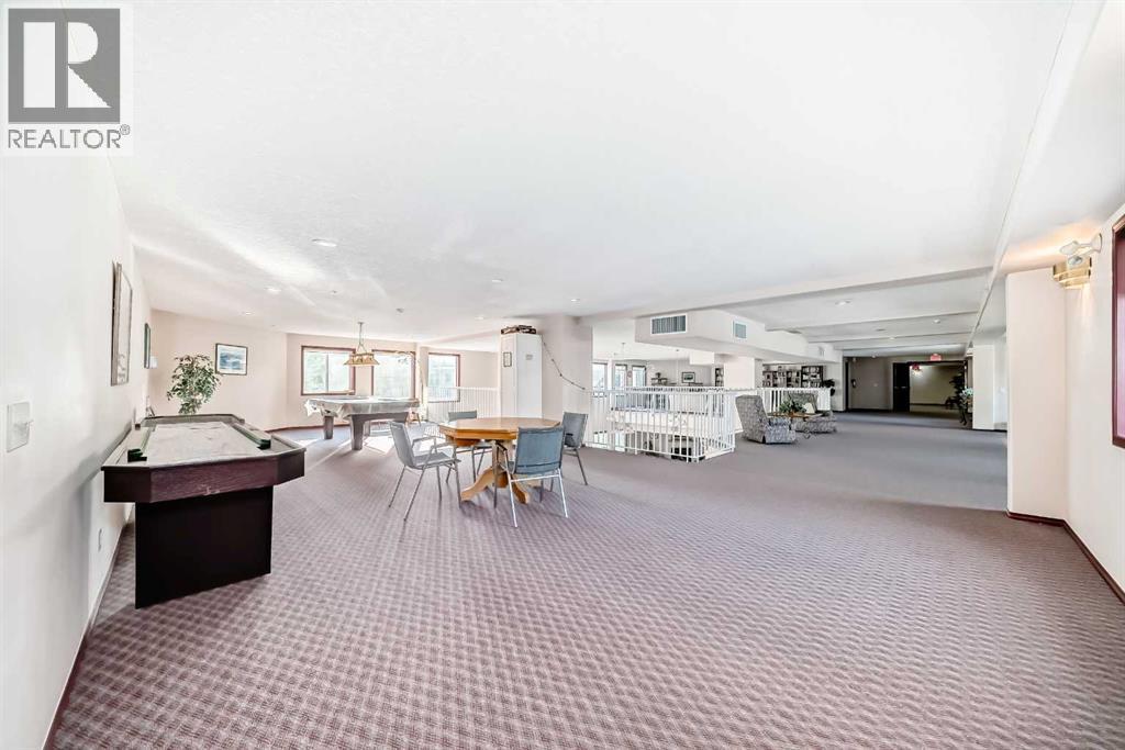 Single Family House for Sale in    Street SW Glenbrook Calgary 