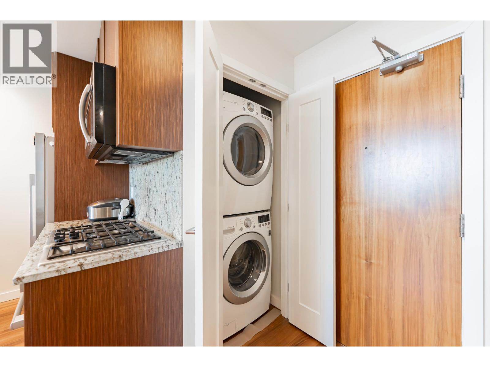 1704 3333 SEXSMITH ROAD, Richmond