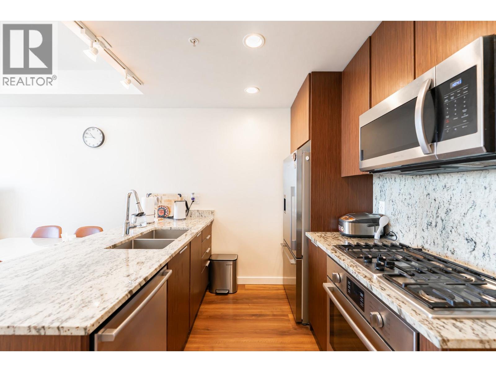 1704 3333 SEXSMITH ROAD, Richmond