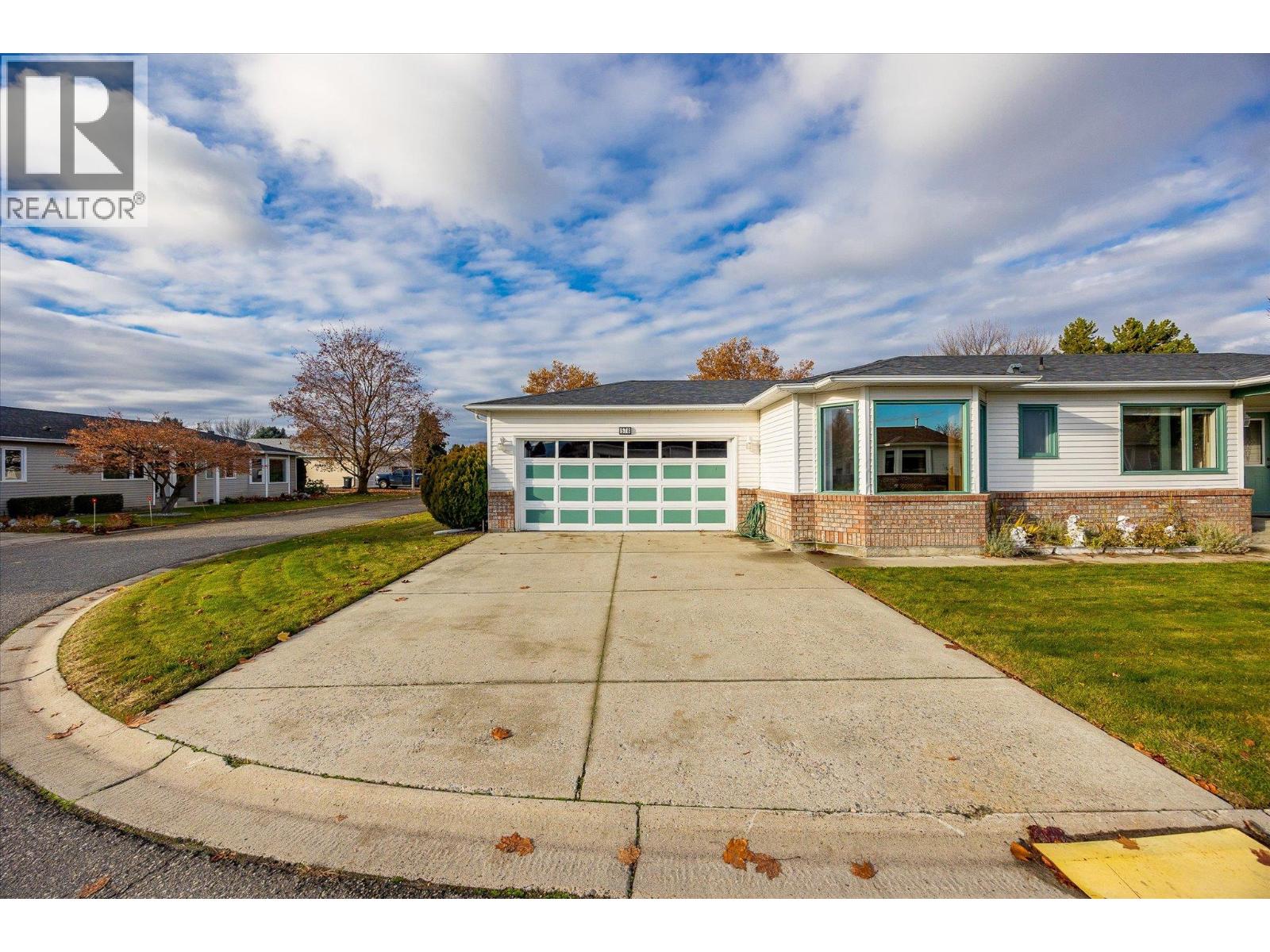 578 1255 Raymer Avenue, Kelowna