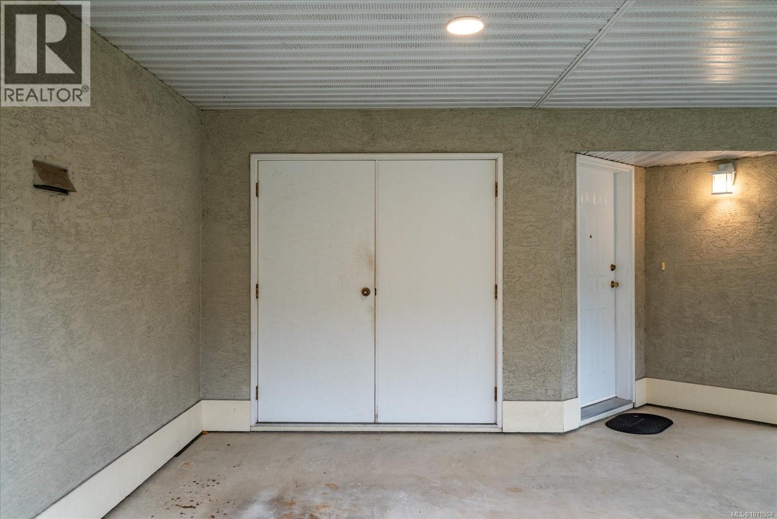 6081 Pleasant Valley Way, Nanaimo