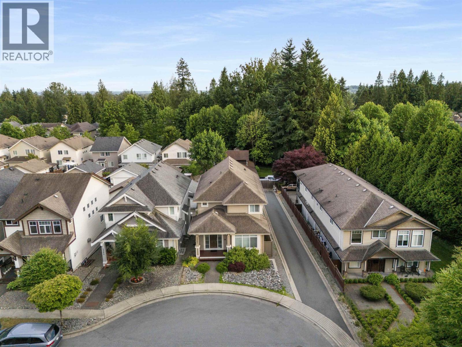 3382 DARWIN AVENUE, Coquitlam