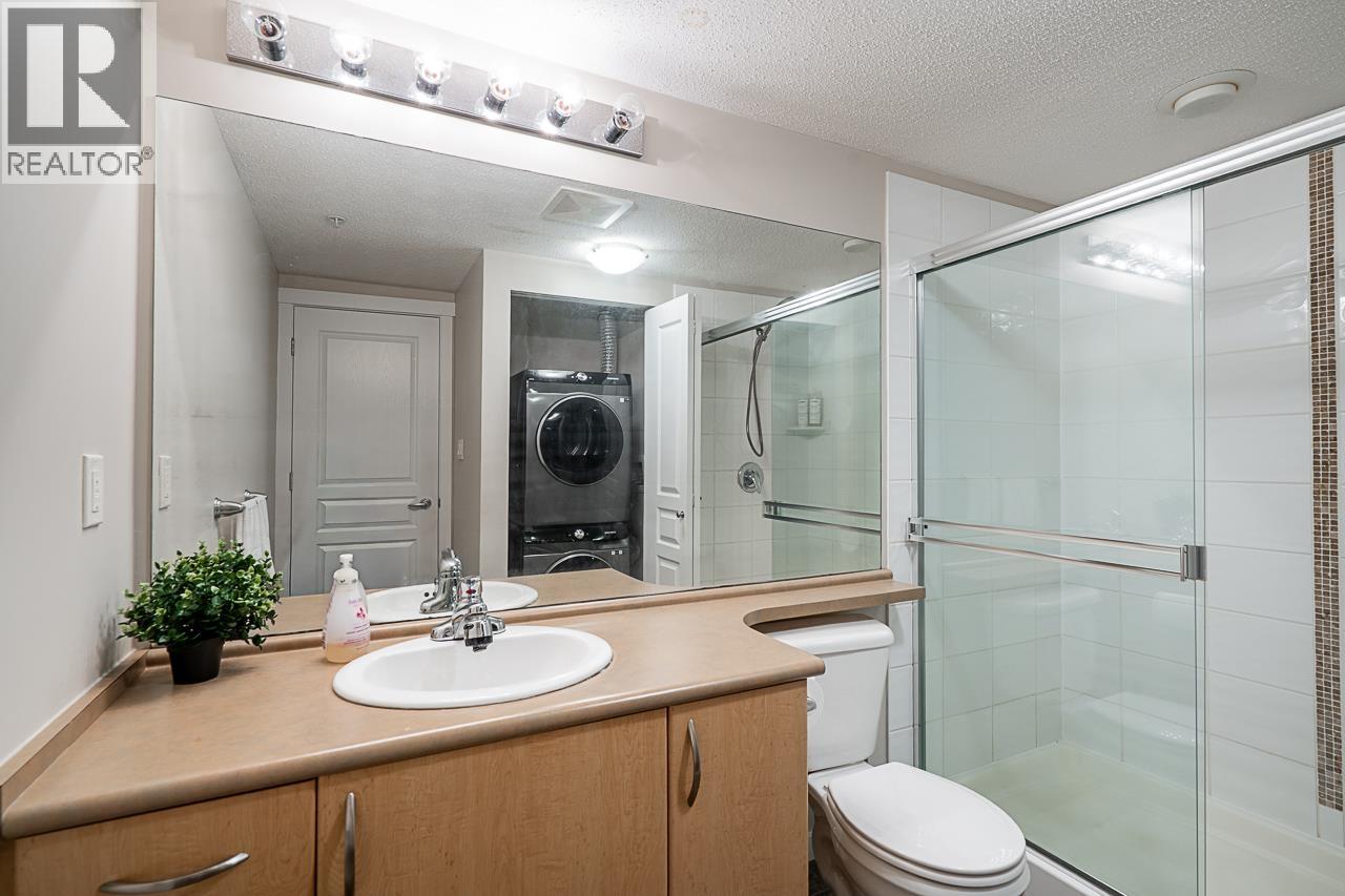 211 2958 SILVER SPRINGS BOULEVARD, Coquitlam