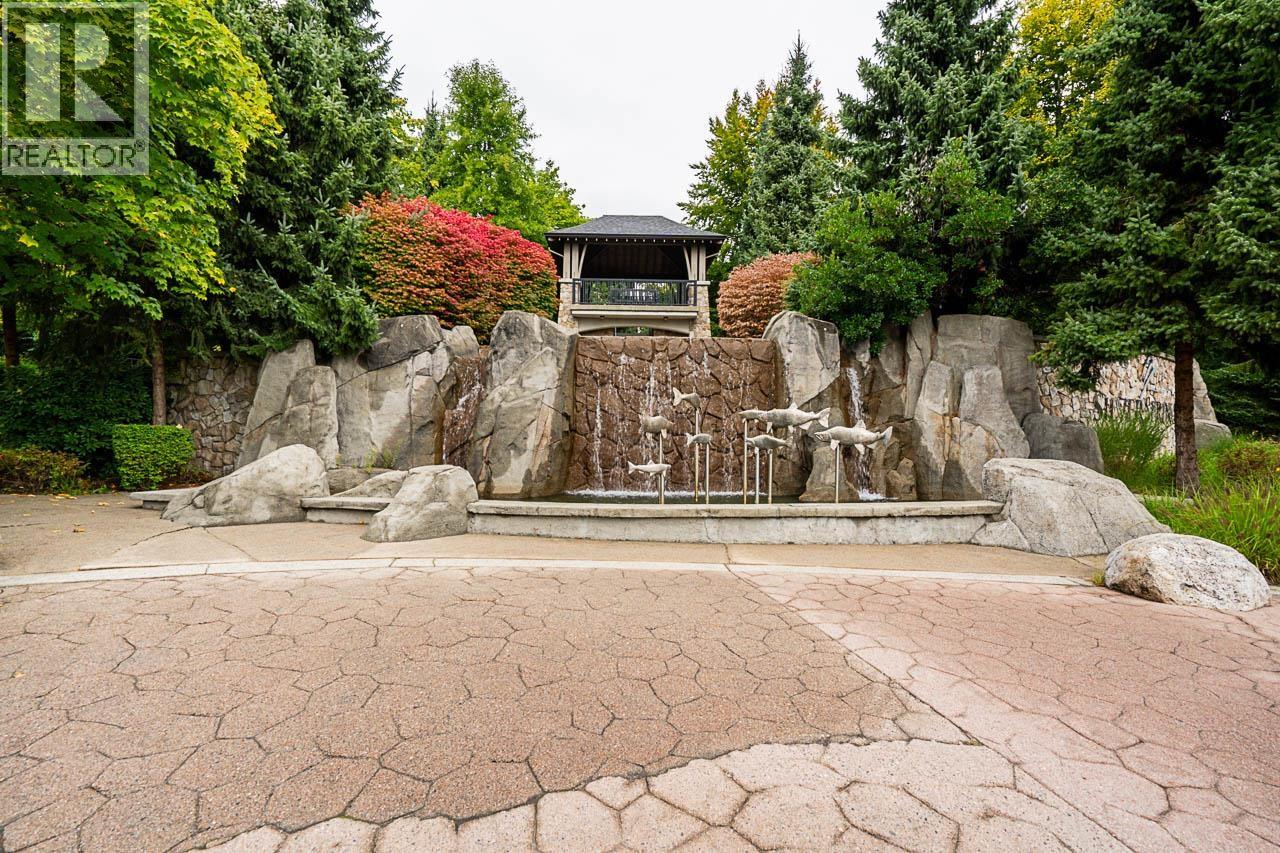 211 2958 SILVER SPRINGS BOULEVARD, Coquitlam